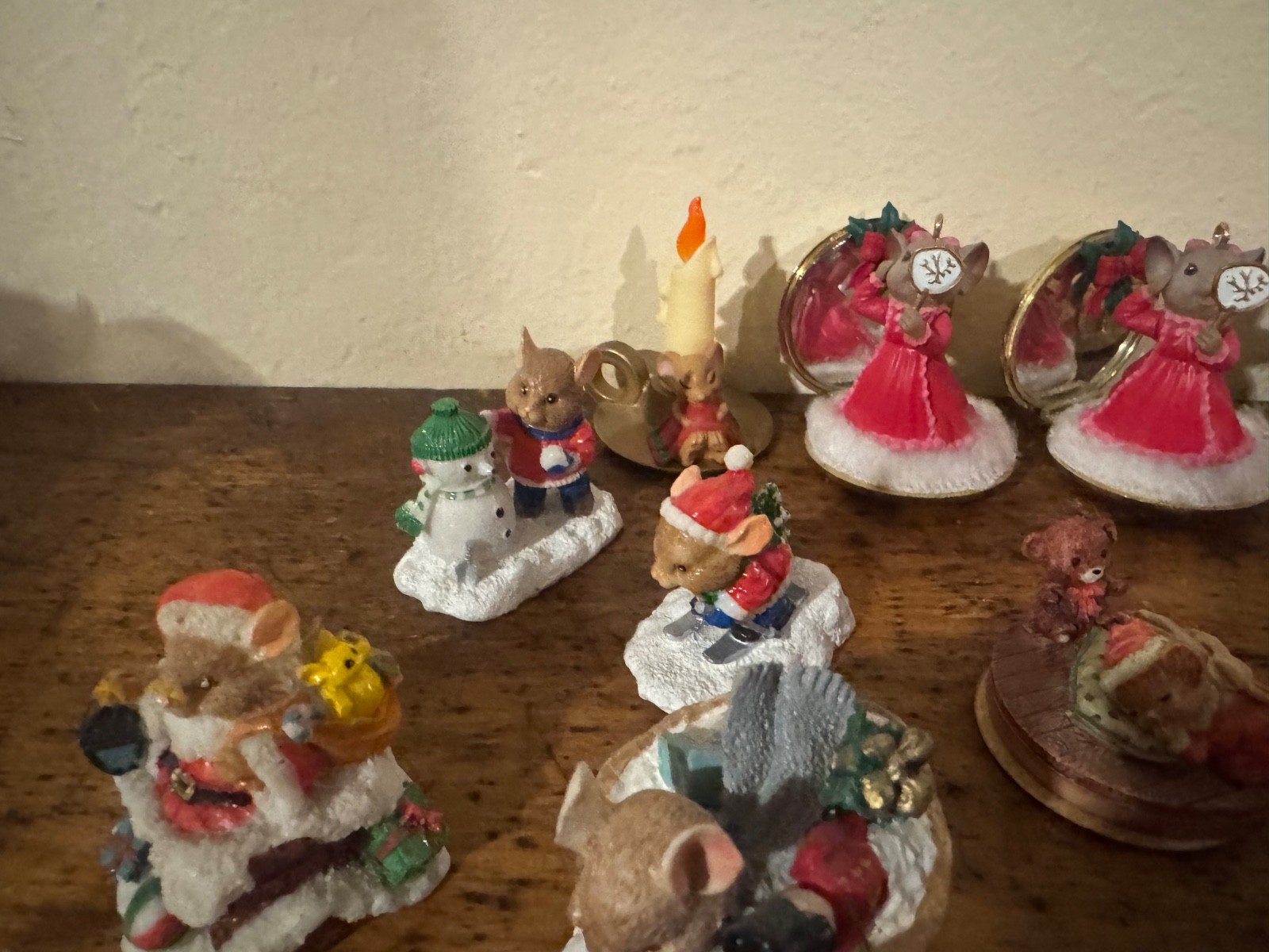 Vintage Christmas Village mouse Figures Lot Of 16
