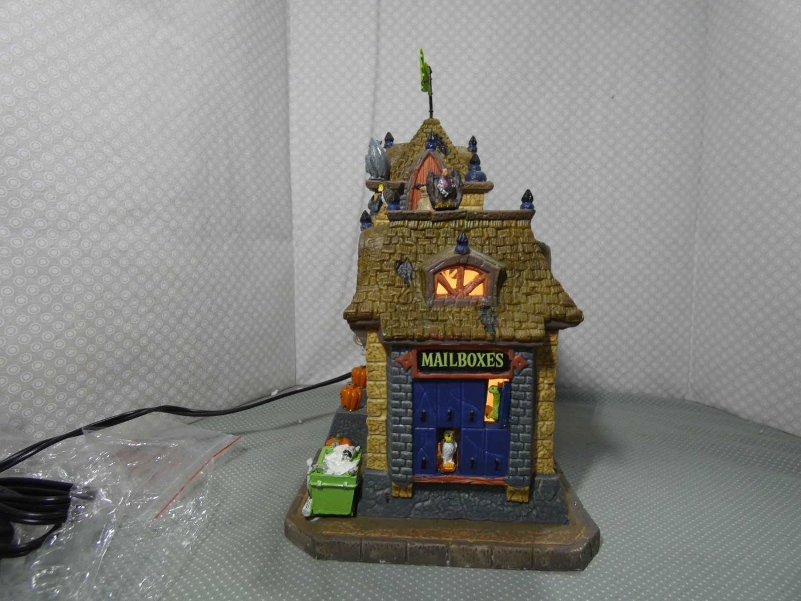 Lemax “Phantom Parcel & Post” #45667 – 2014