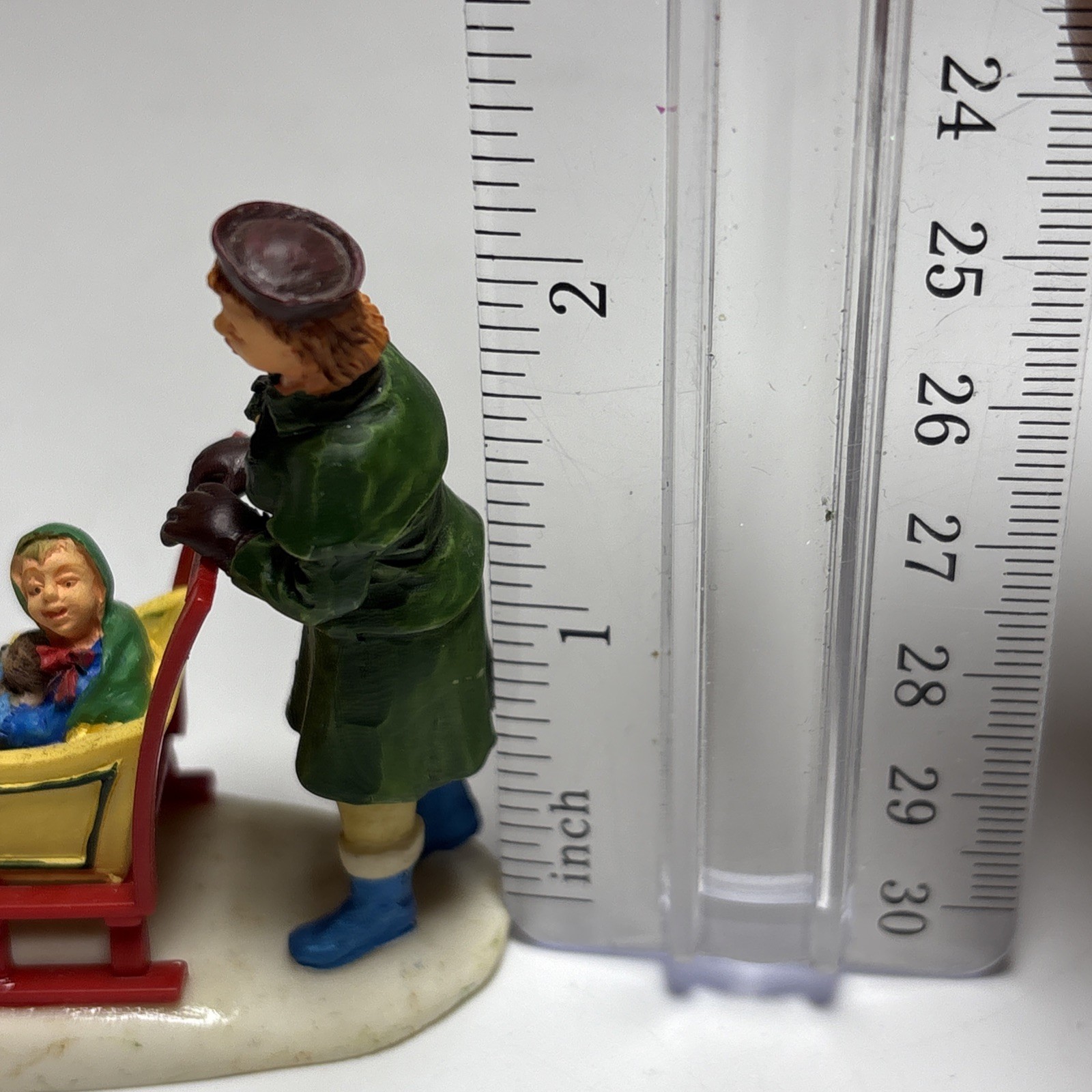 2002 Lemax Village Figurine Coventry Cove Carriage Sled Mother Child Poly Resin