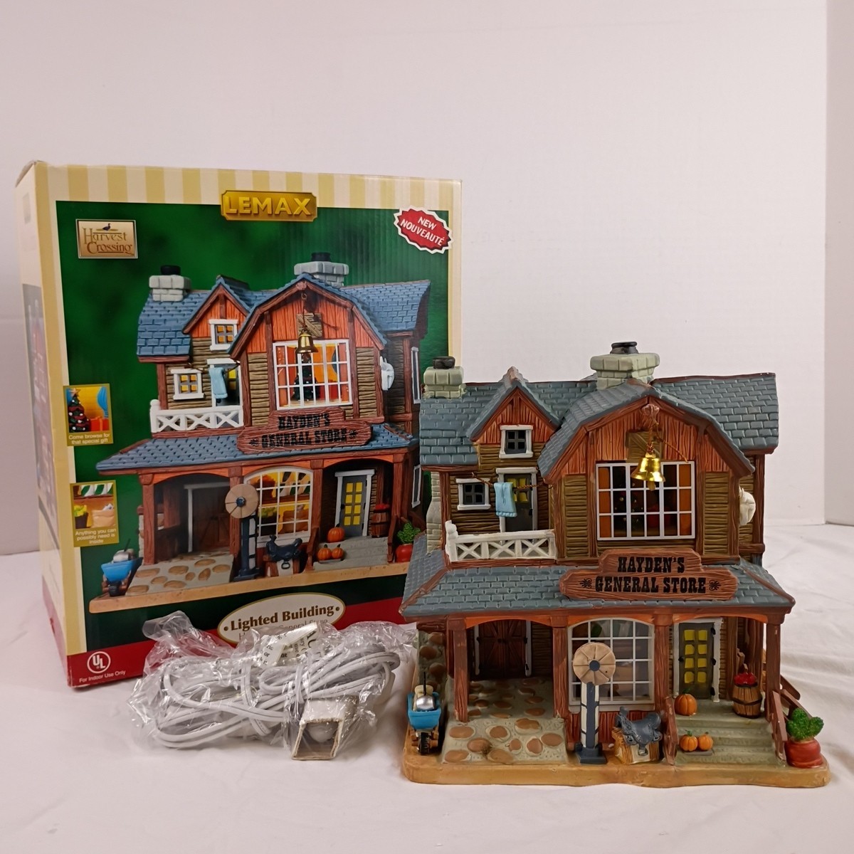 Lemax Harvest Crossing Hayden’s General Store Lighted Building 2008 New in Box
