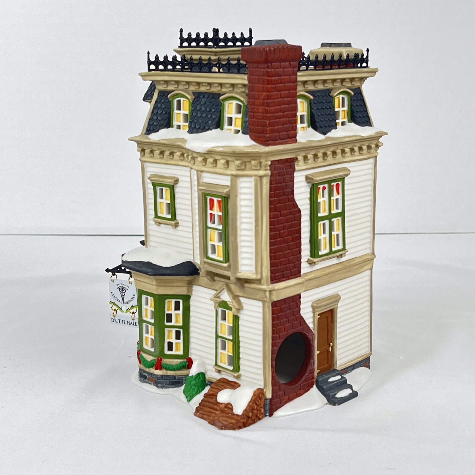 Dept 56 New England Village Series Hale & Hardy House with Signs 1999 Retired