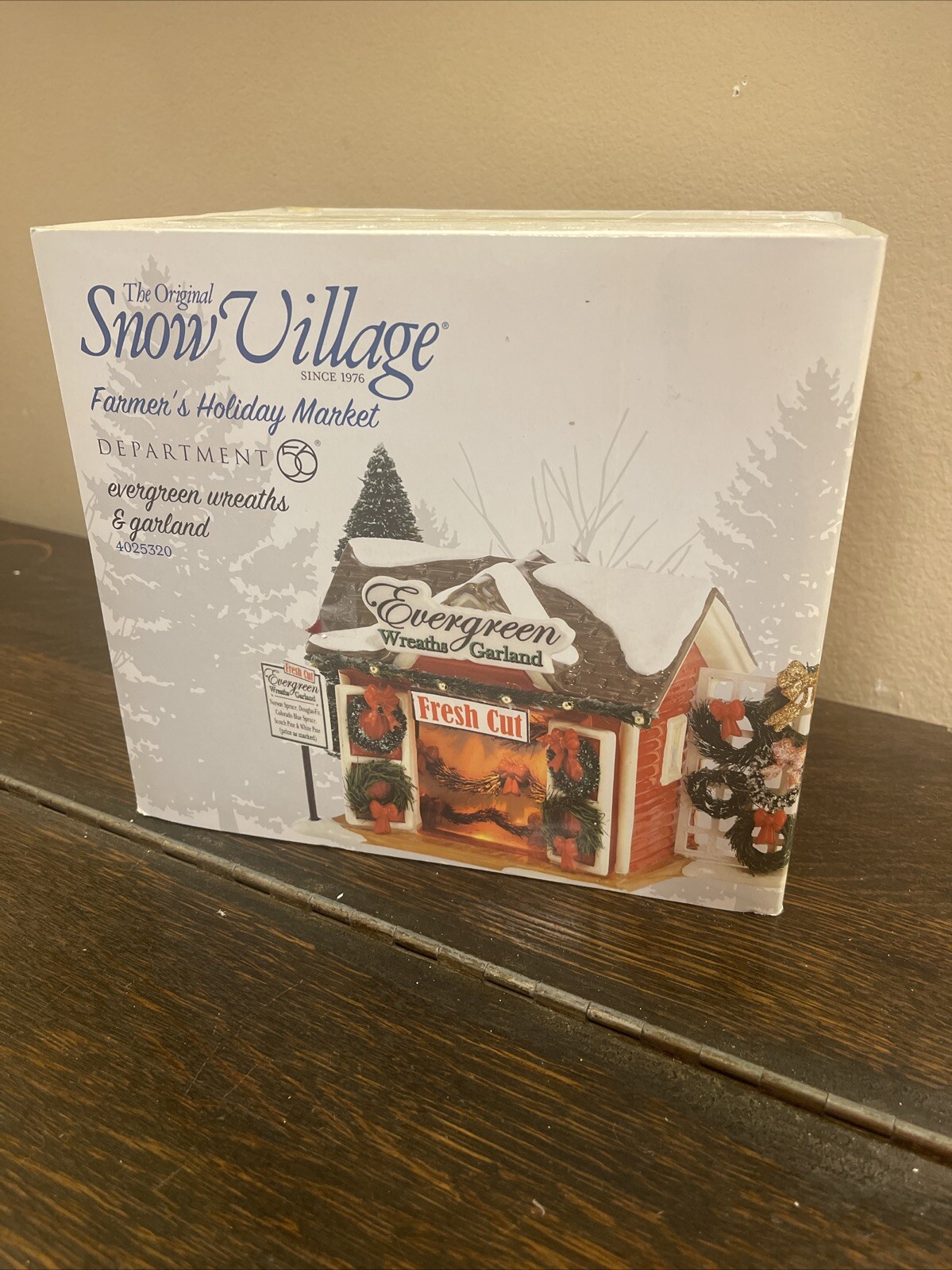 DEPT 56 SNOW VILLAGE Farmer’s Holiday Market EVERGREEN WREATHS & GARLAND NIB