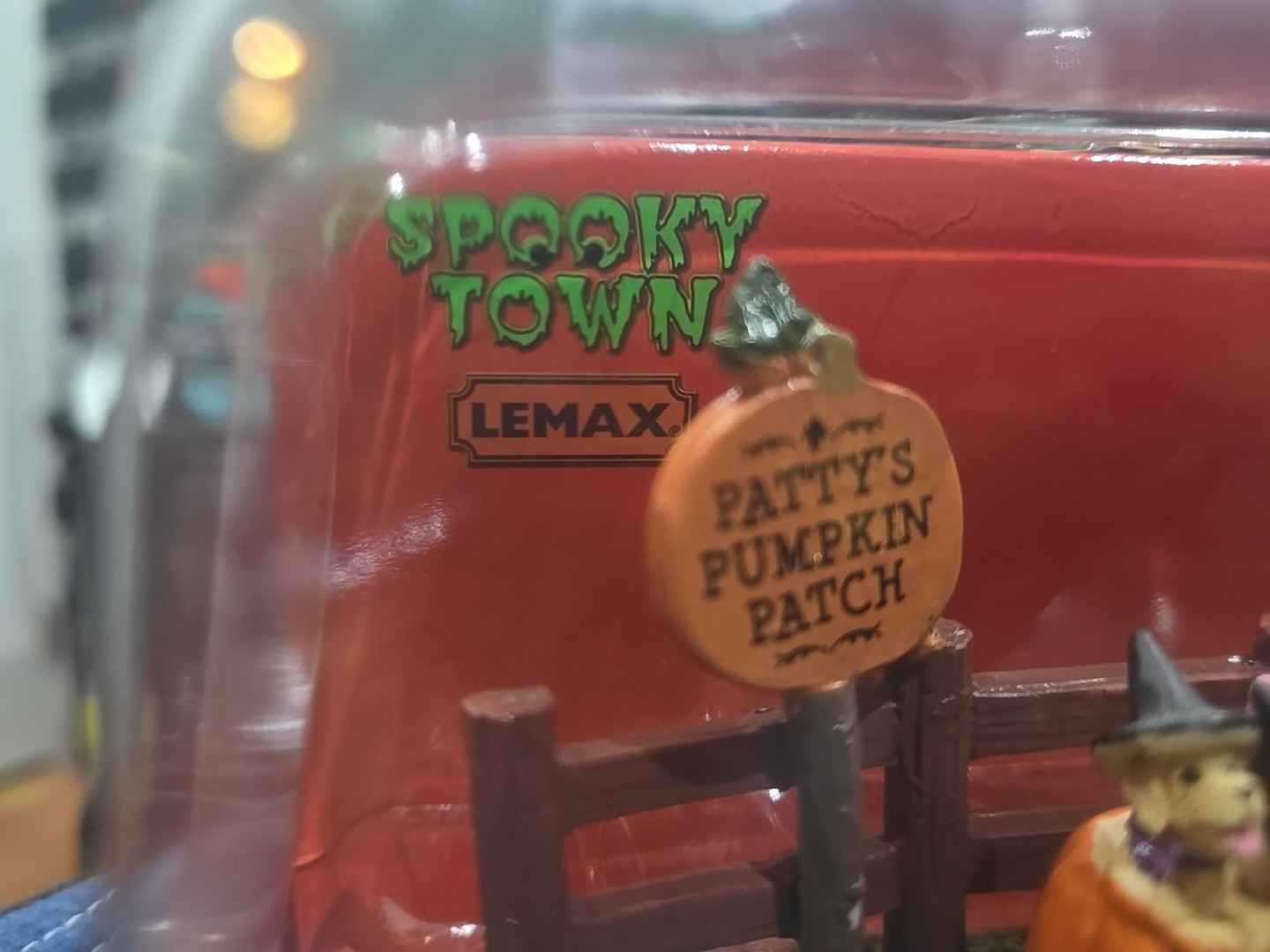 2016 Lemax Spooky Town Patty’s Pumpkin Patch Halloween Pupkins For Sale Retired