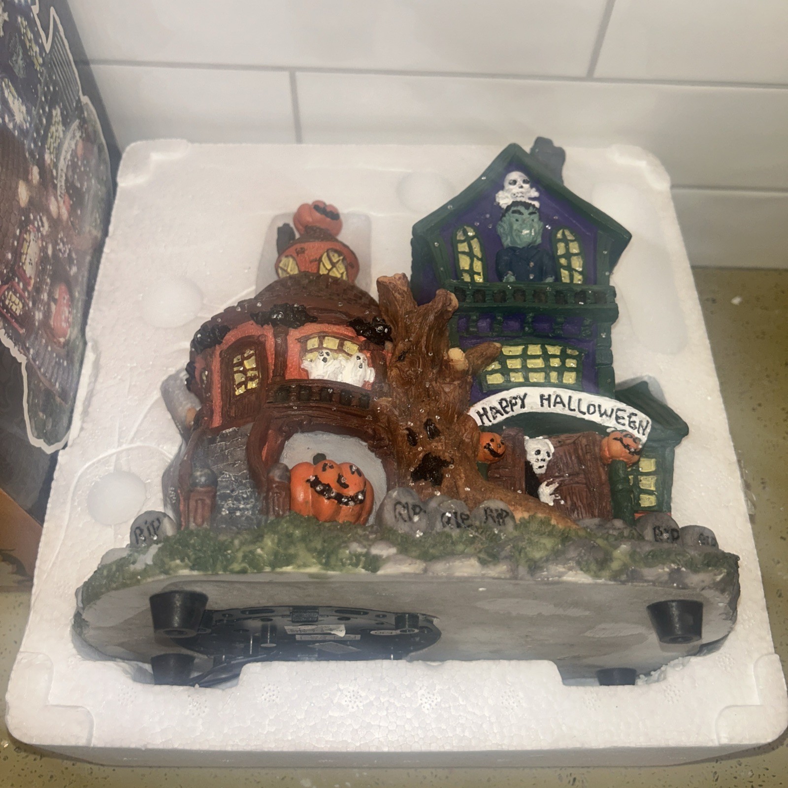 Fiber Optic Halloween Haunted House 10’’ Friday The 31st Box Spin Pumpkin Works