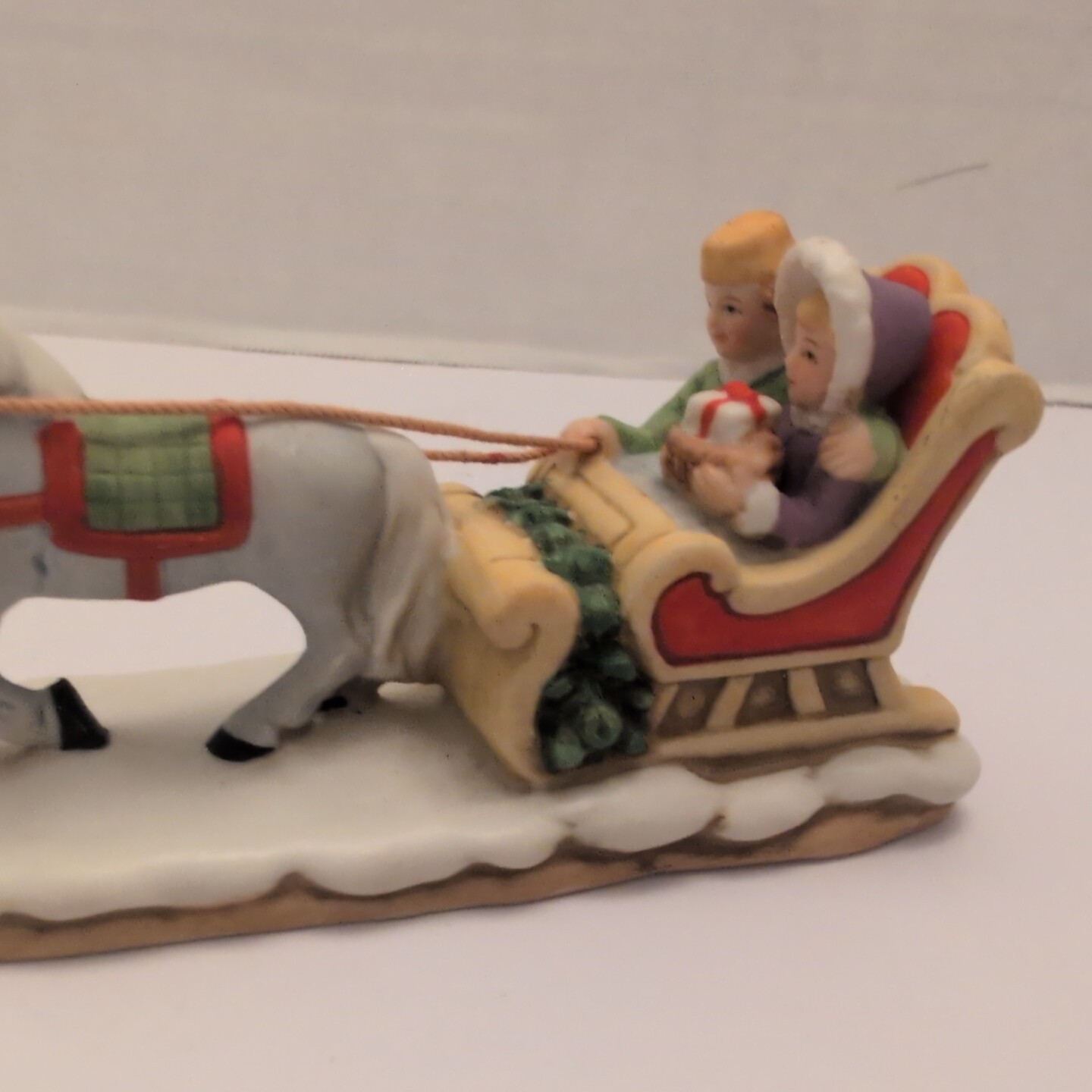 Vintage Lefton Geo Z Christmas Village Horse Drawn Sleigh Couple Figurine 06460