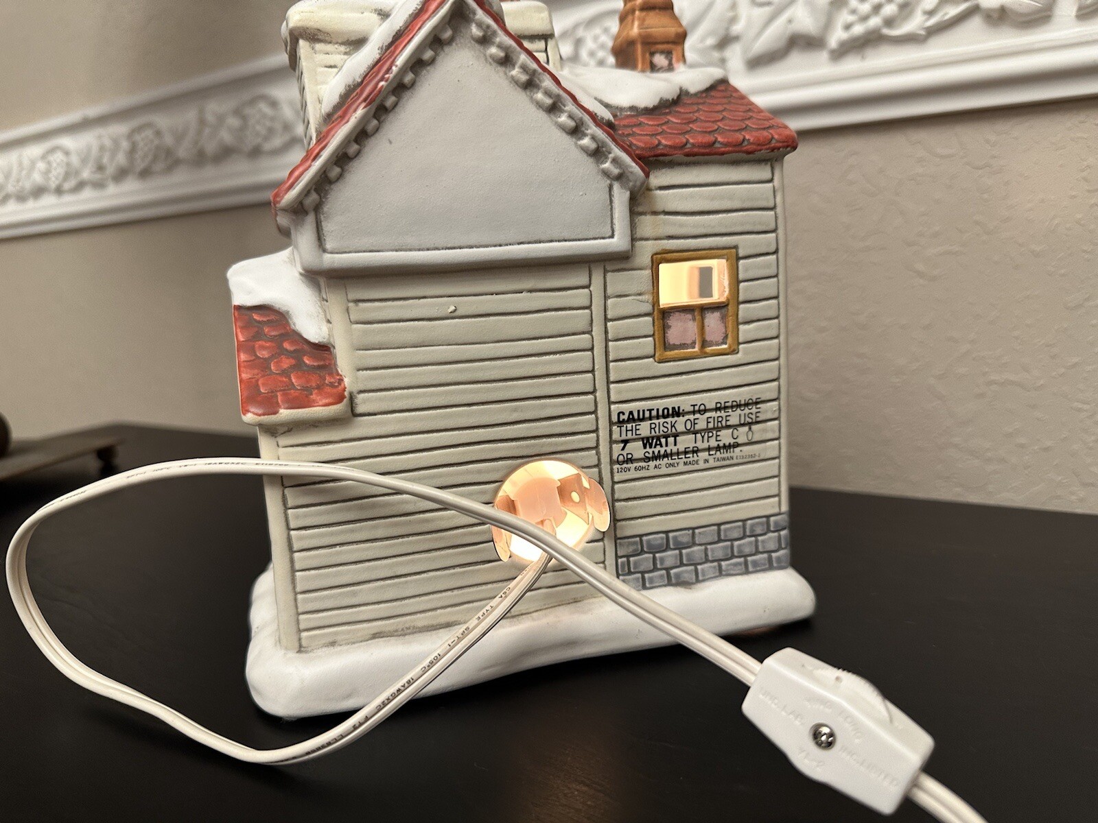 Vintage 1990 LEFTON “TOYMAKER” Light up Christmas Village Store
