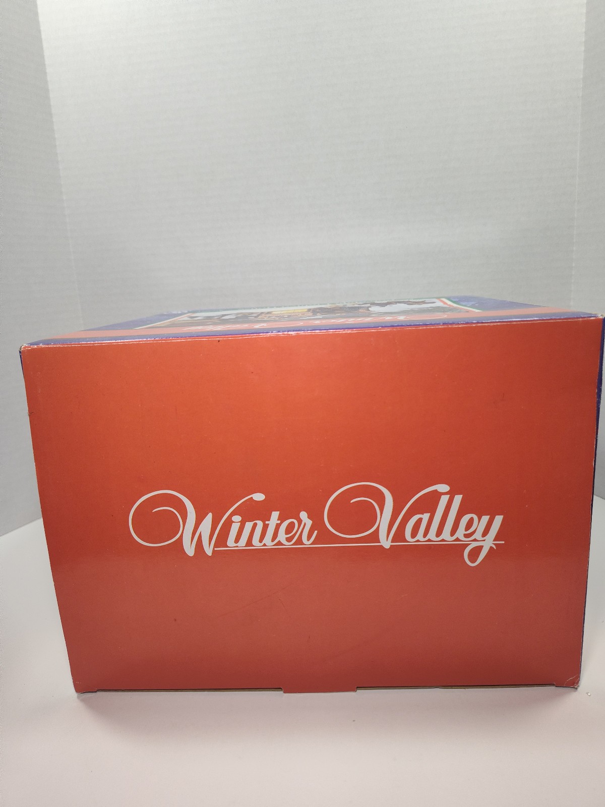 Winter Valley Porcelain Lighted House Toy Store Village w/ Horse Carriage Tested