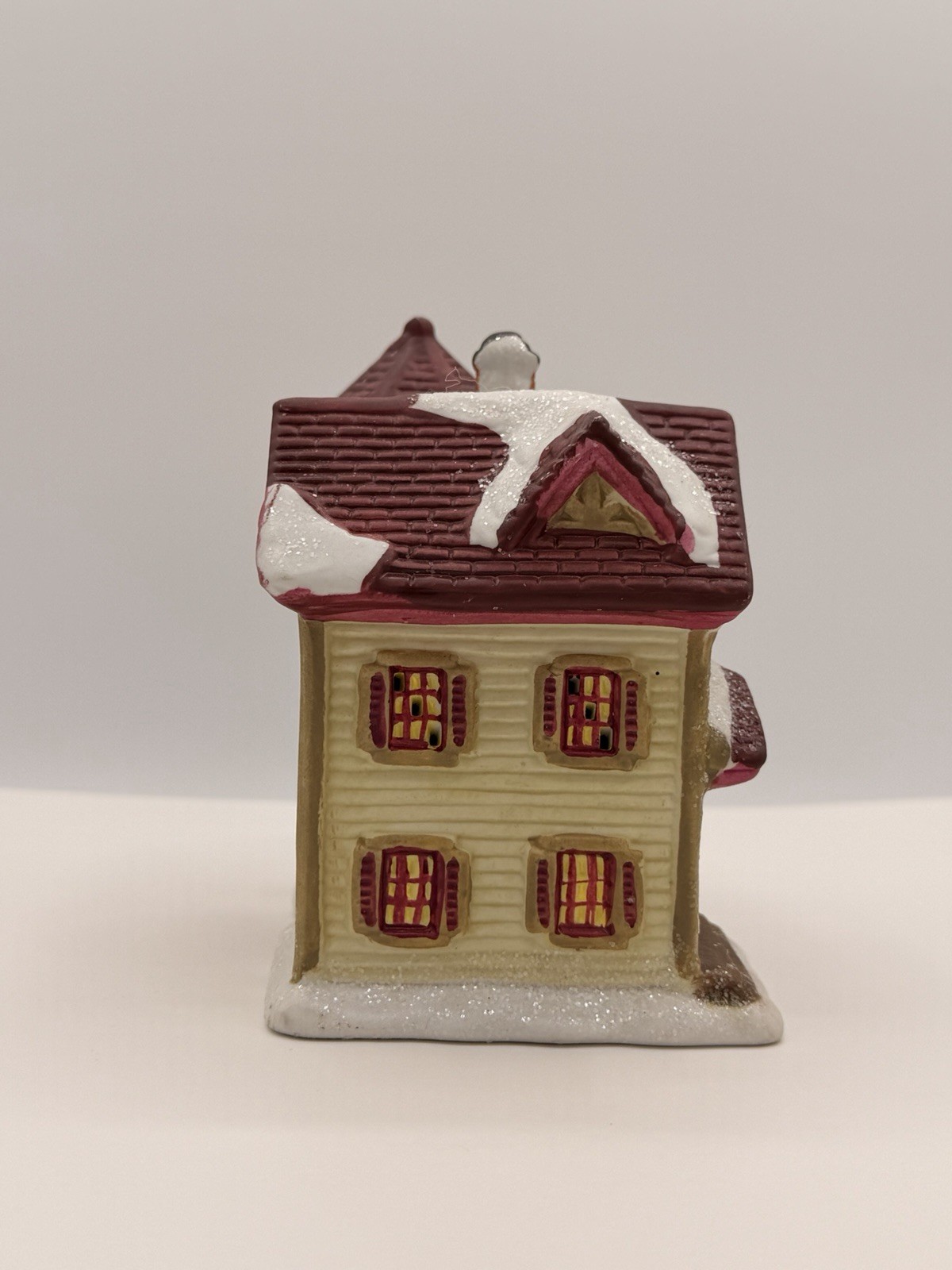 Cobblestone Corners 2004 Turret Home Windham Christmas Village Green A40
