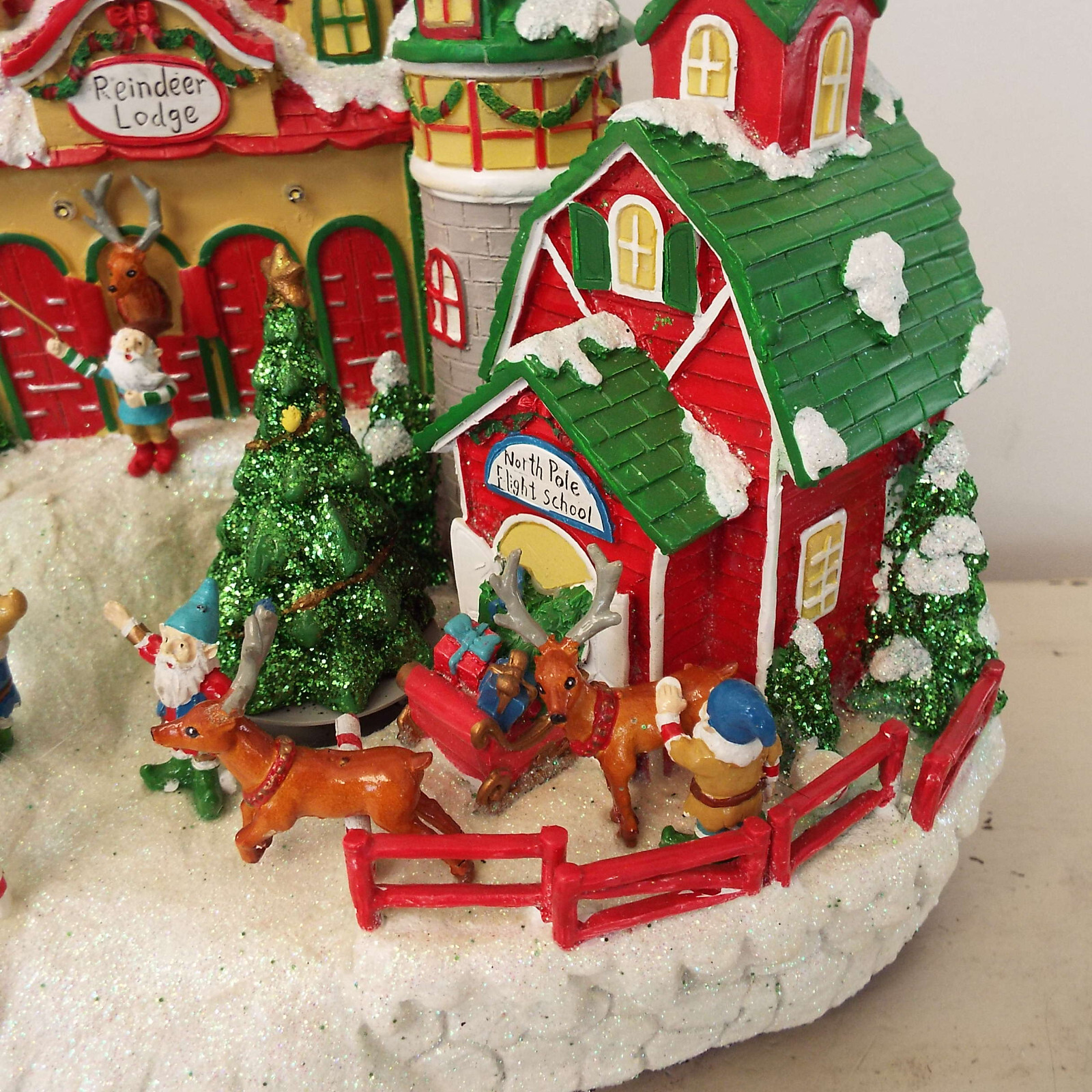 Cracker Barrel Animated Musical Reindeer Lodge Christmas NO MUSIC or ADAPTER