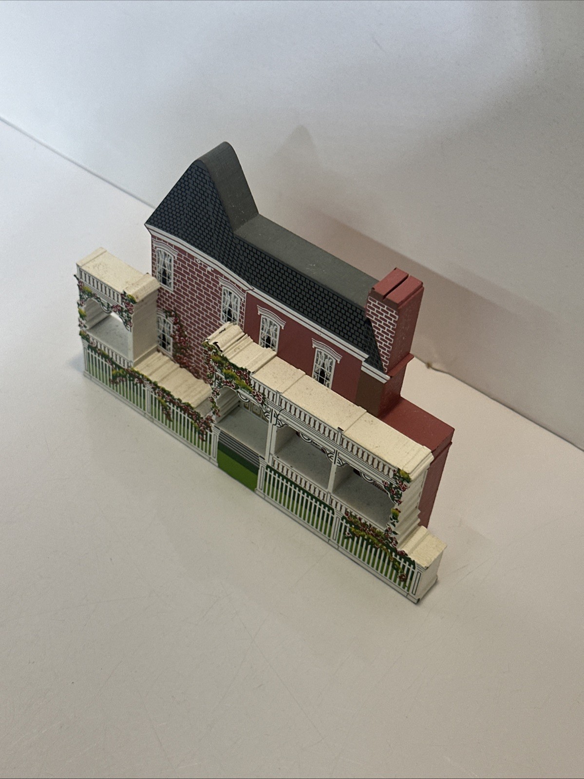 Shelia’s Collectibles Aunt Pittypat’s House in Atlanta Gone With The Wind 1995
