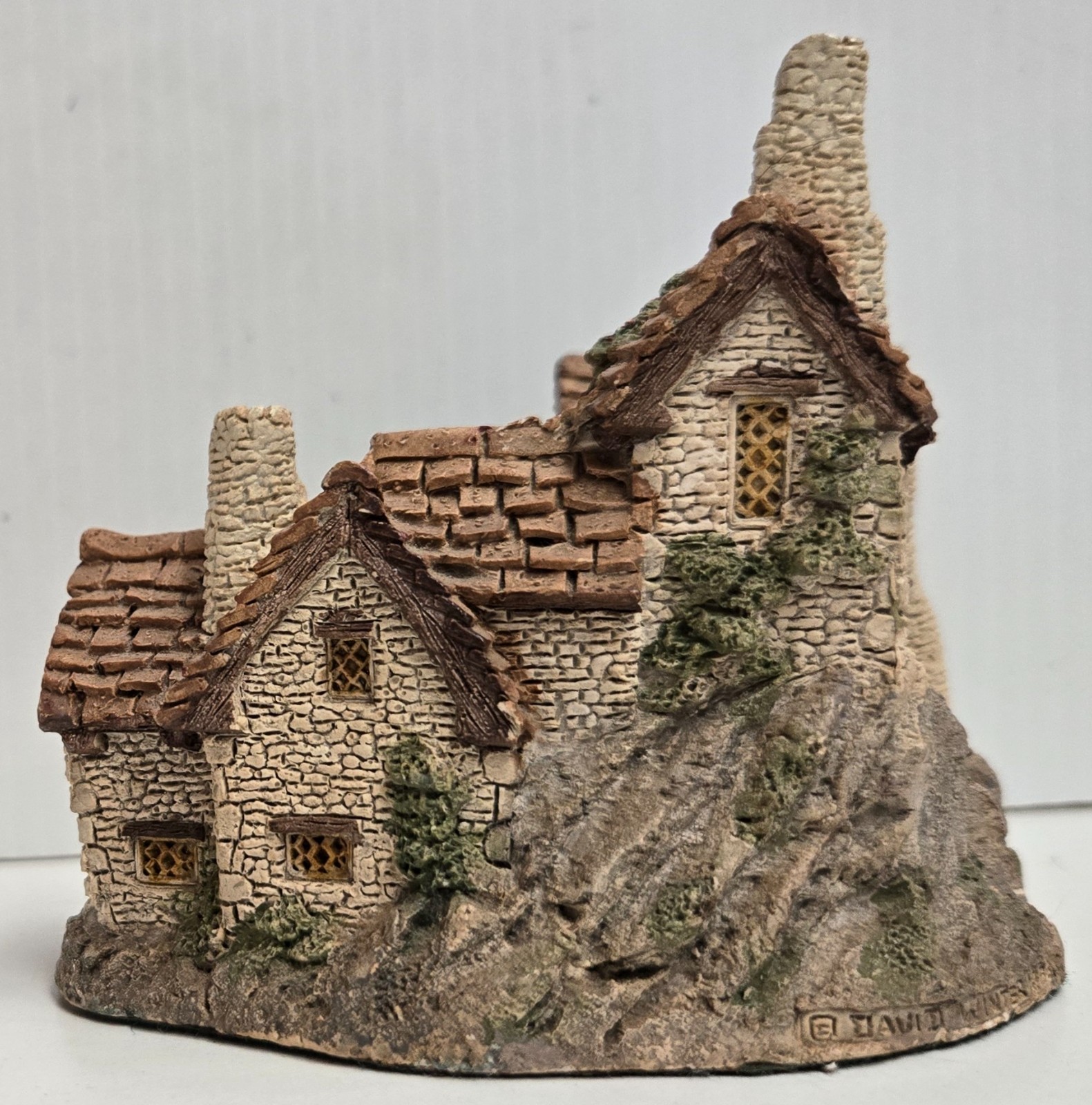 David Winter Green Dragon c1983-96 Miniature English Pub Handmade in Hampshire