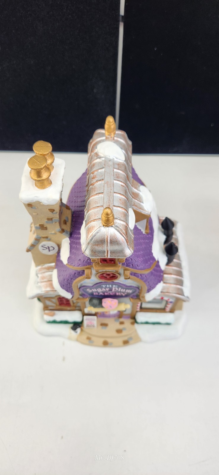 Lemax 95531 The Sugar Plum Bakery Santa’s Wonderland