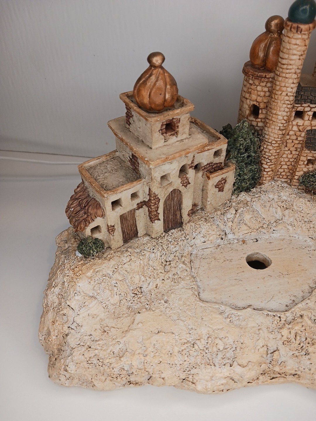 Lighted Ceramic Christmas Village / Model Train Buildings – Bible Desert Town –