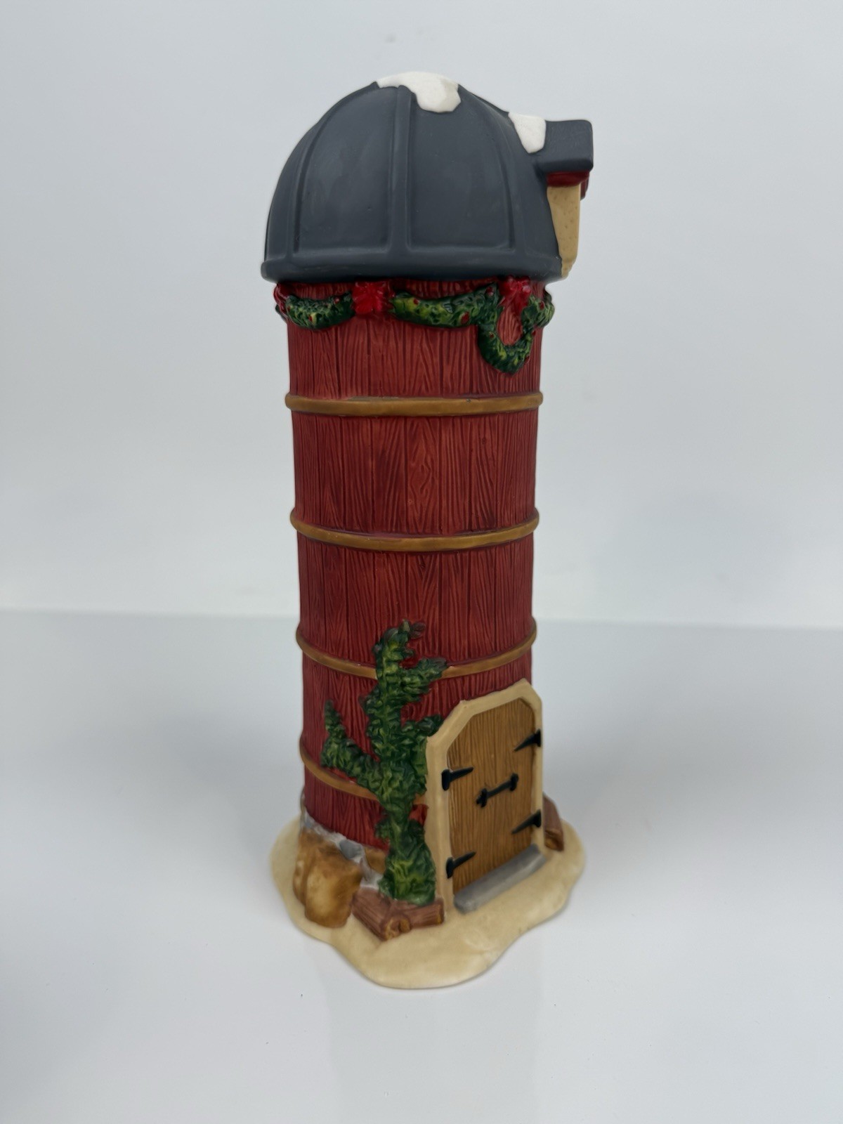 Heartland Valley Village Farm House & Silo Porcelain Christmas House