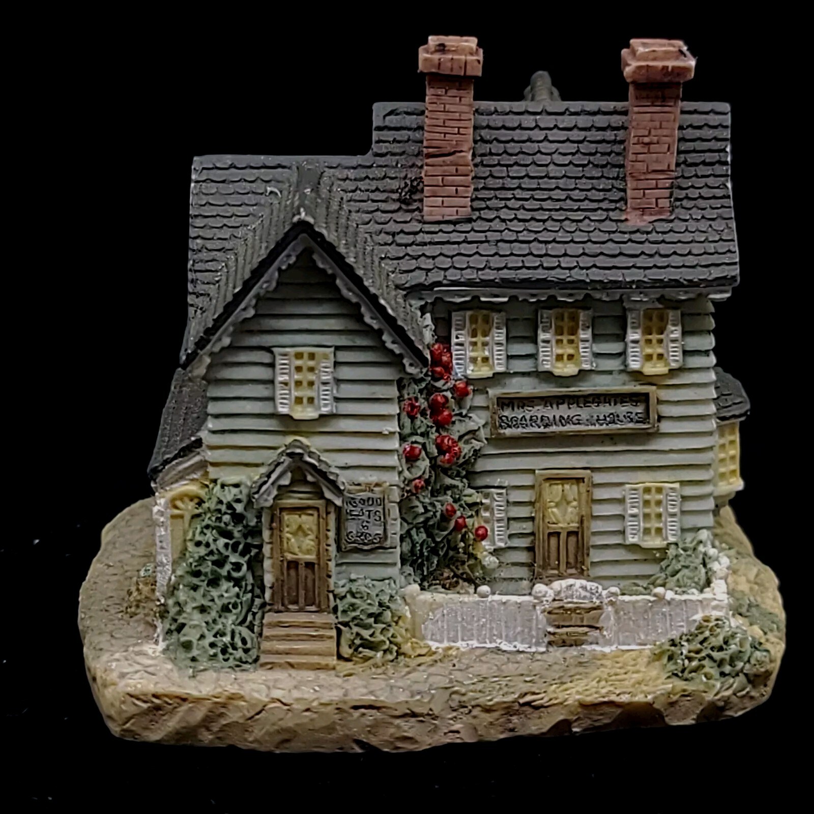 Lot Of 7 Amazing Miniature Village Build International Resourcing Services Inc.