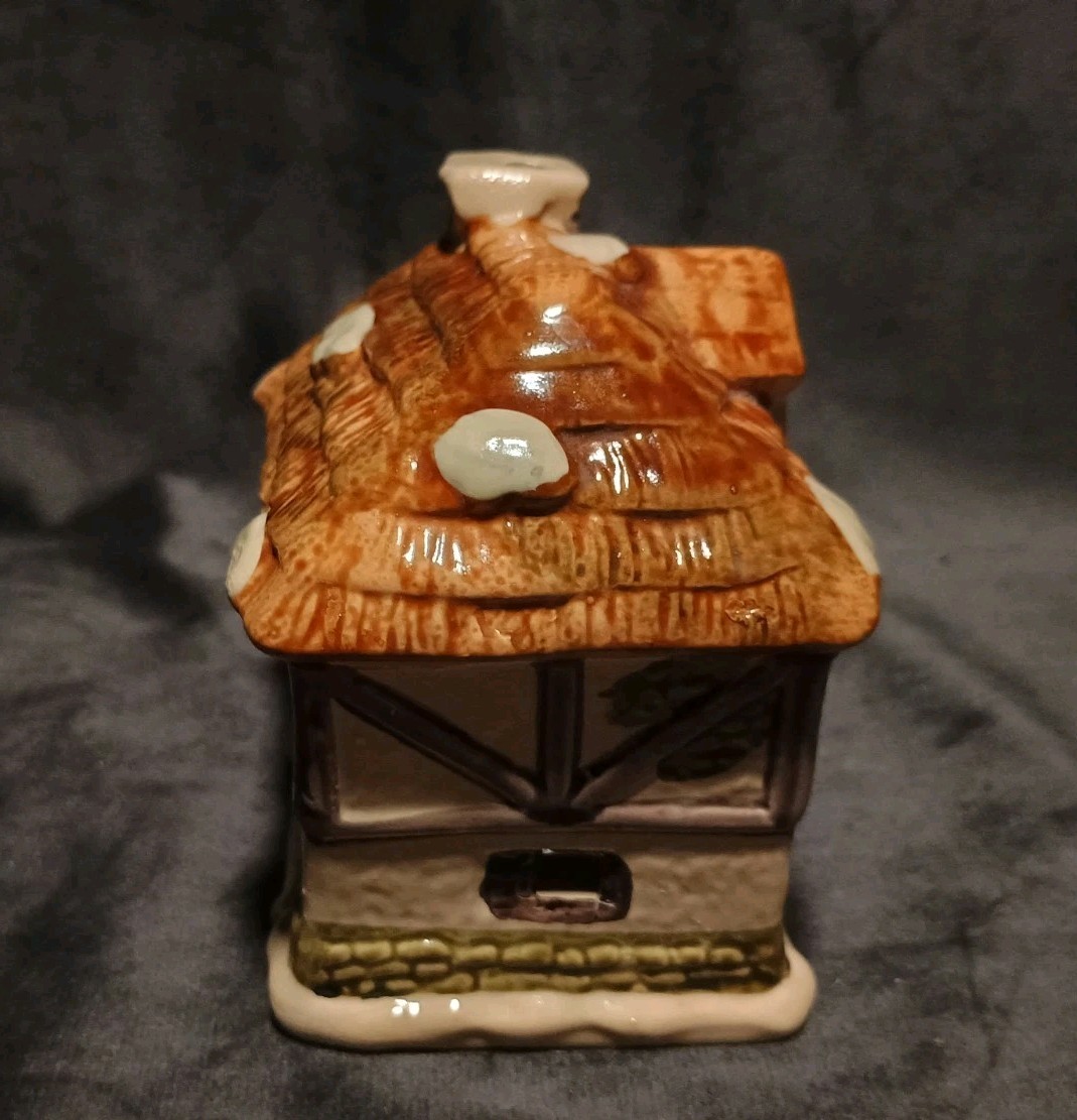 Dickens Village FACTORY Tea light Candle Holder 4.5 ” Taiwan JSNY Christmas