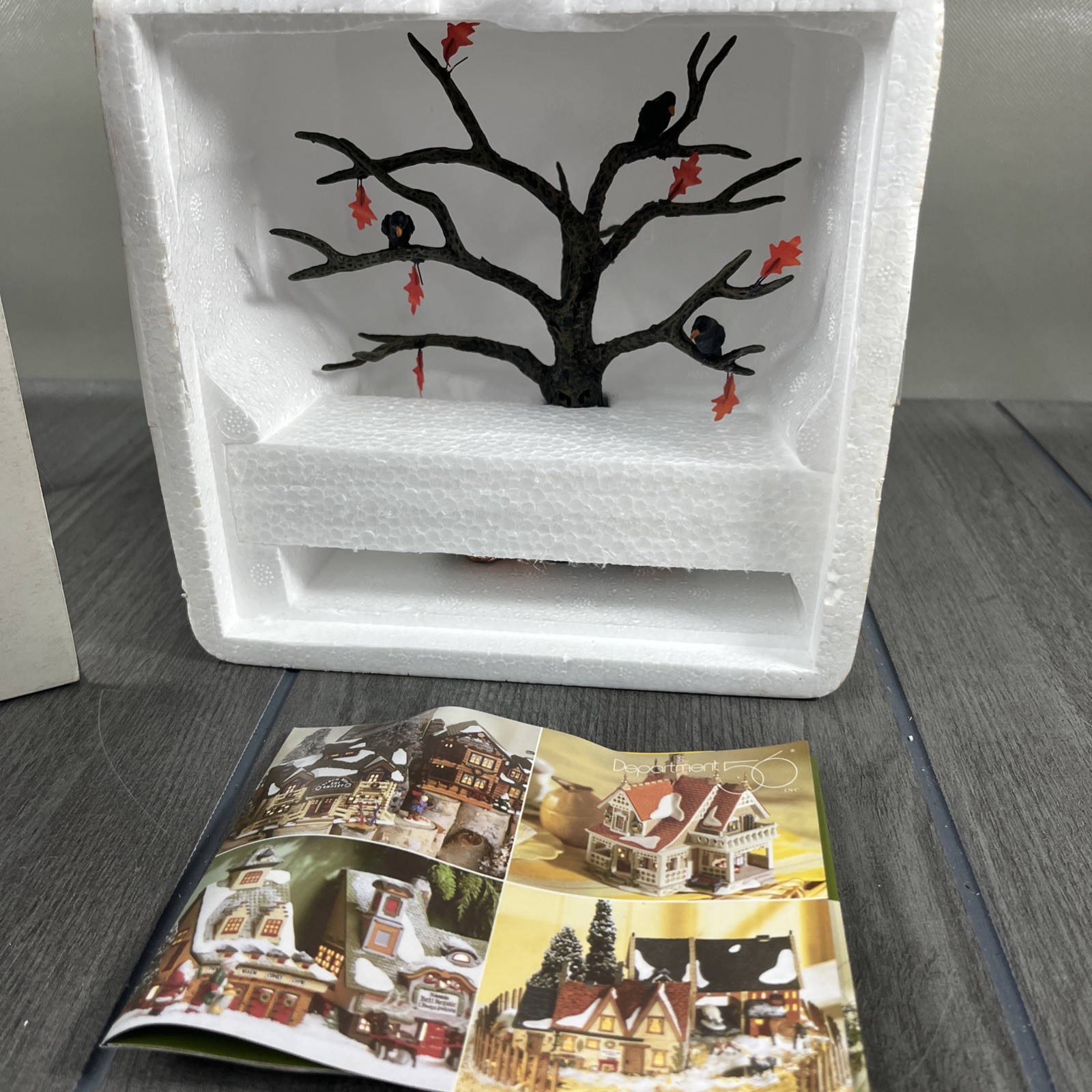 Dept 56 Halloween Spooky Tree #52770 Leaves Pumpkin Crow Accessory NEW