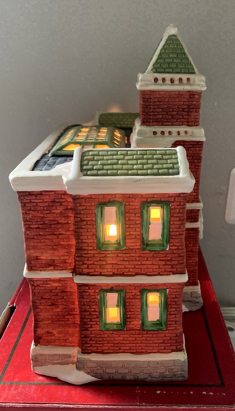 Bedford Falls High School Bedford Falls Village It’s A Wonderful Life 1996