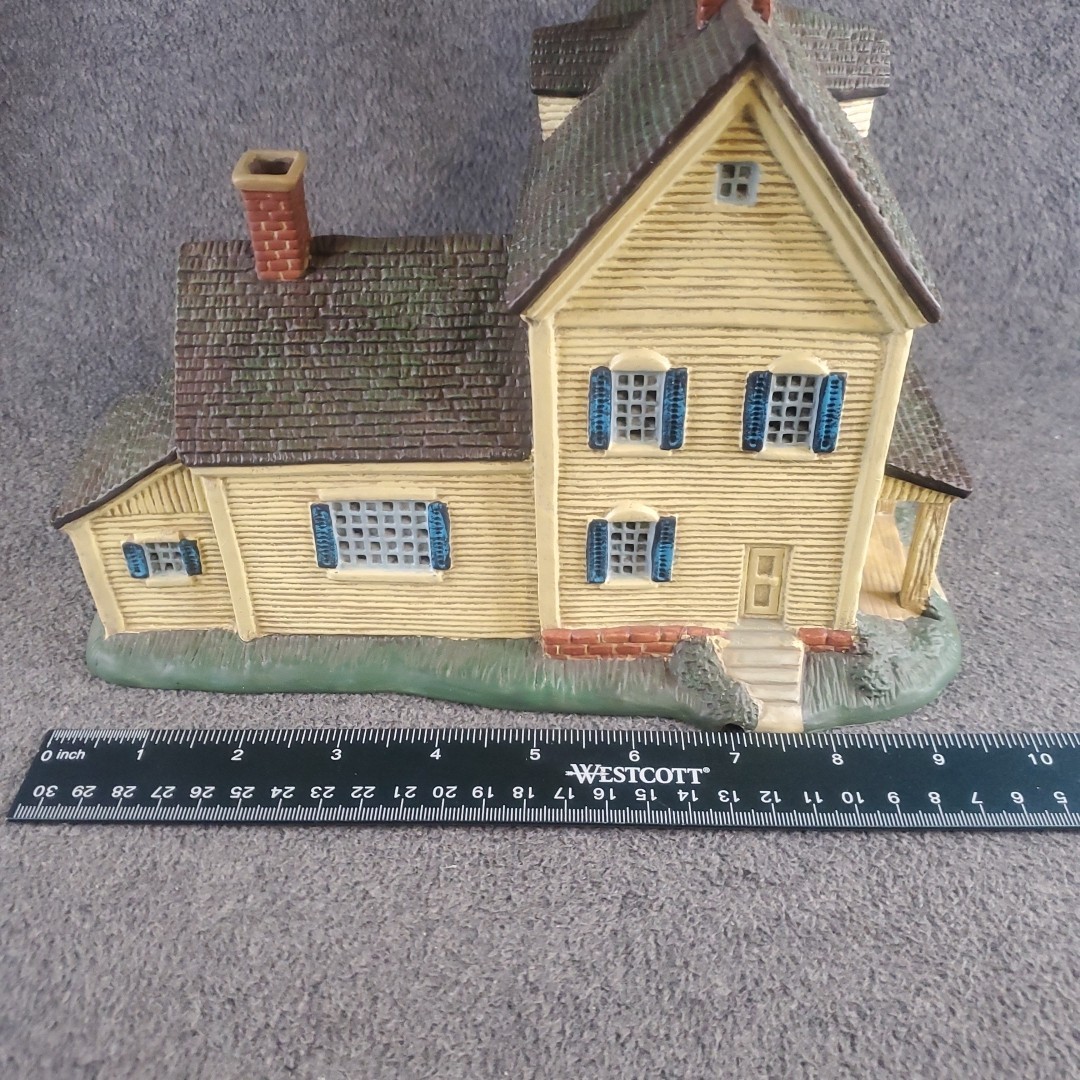 VTG 1996 Lang And Wise Farm House Folk Art Villages Meadowbrook Farm Collection