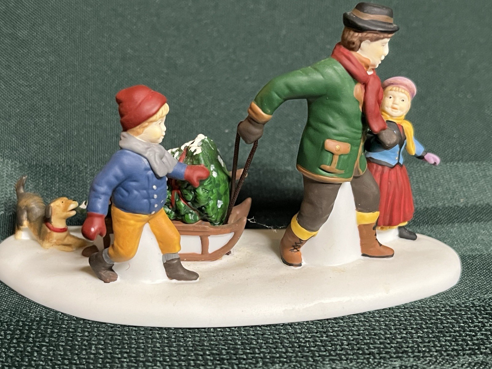 Dept 56 Heritage Village The Family Tree 58895 w/ Box