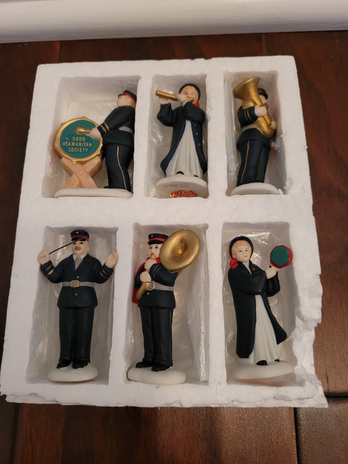 Lefton Colonial Village Good Samaritan Band 07329 + Metal Clock 00219 – NICE !!!