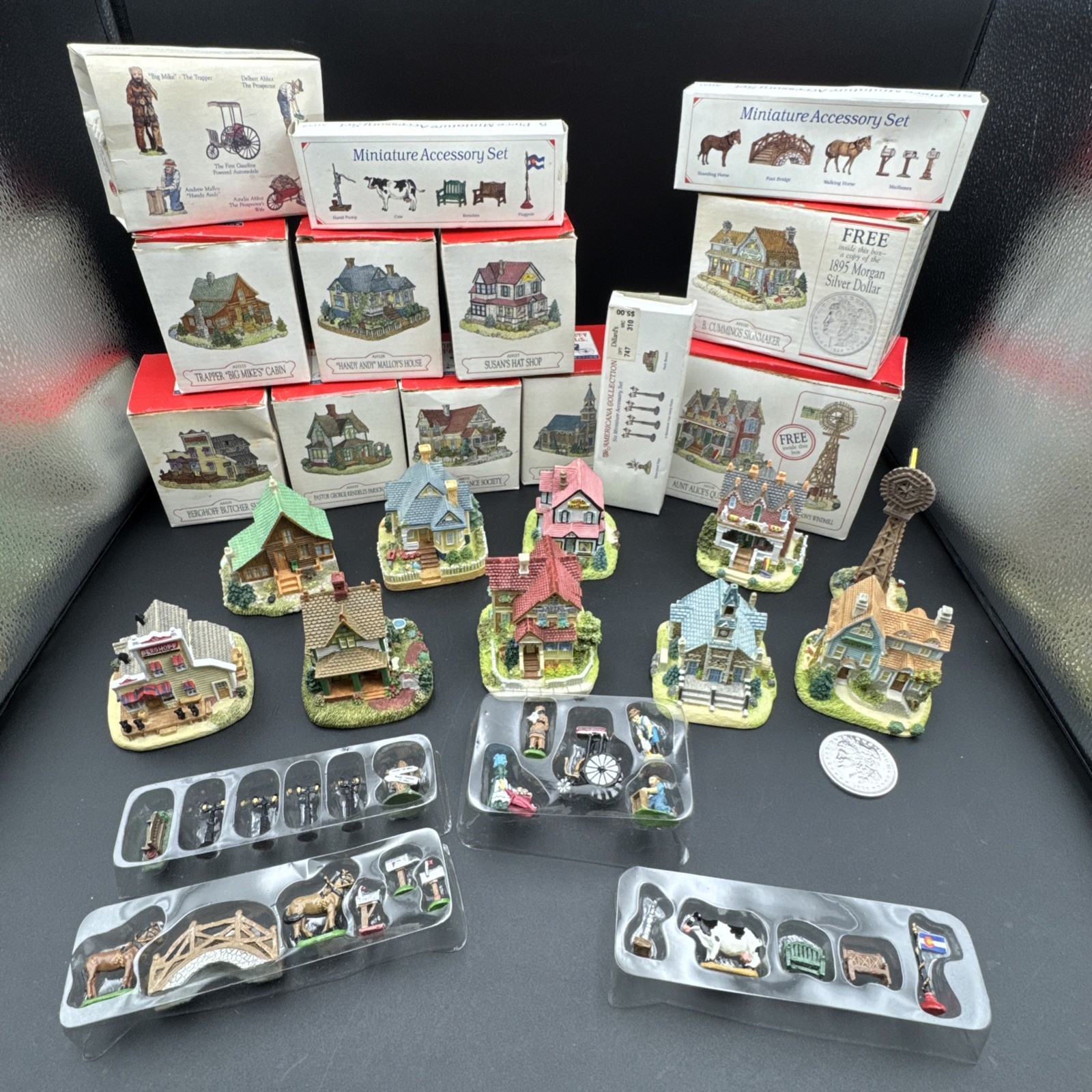 Liberty Falls Collection 13 Boxed 37 Pcs Houses & Pewter Accessories