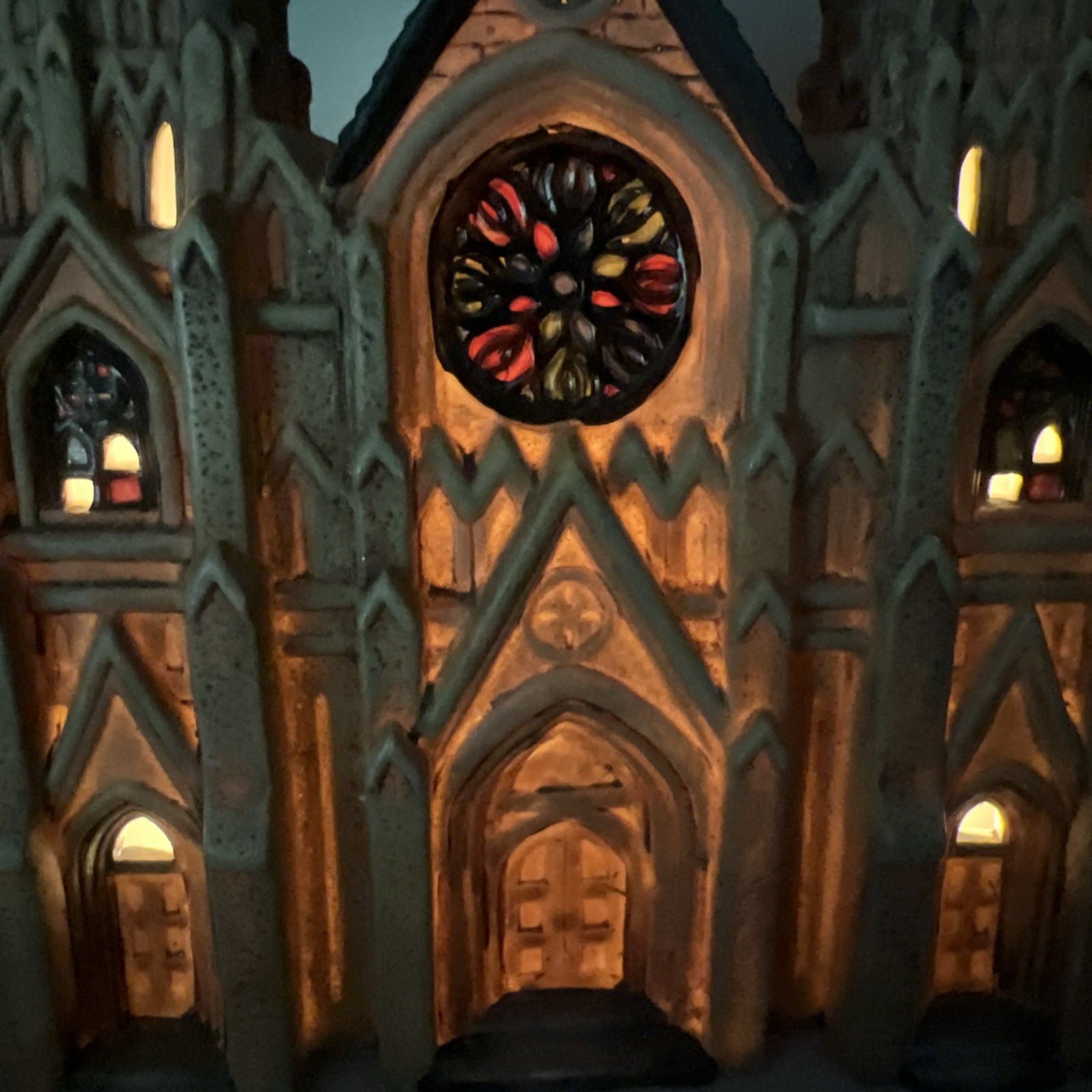 VTG Holiday Time Village Collectibles Lighted Church Cathedral 10” Tall Lighted
