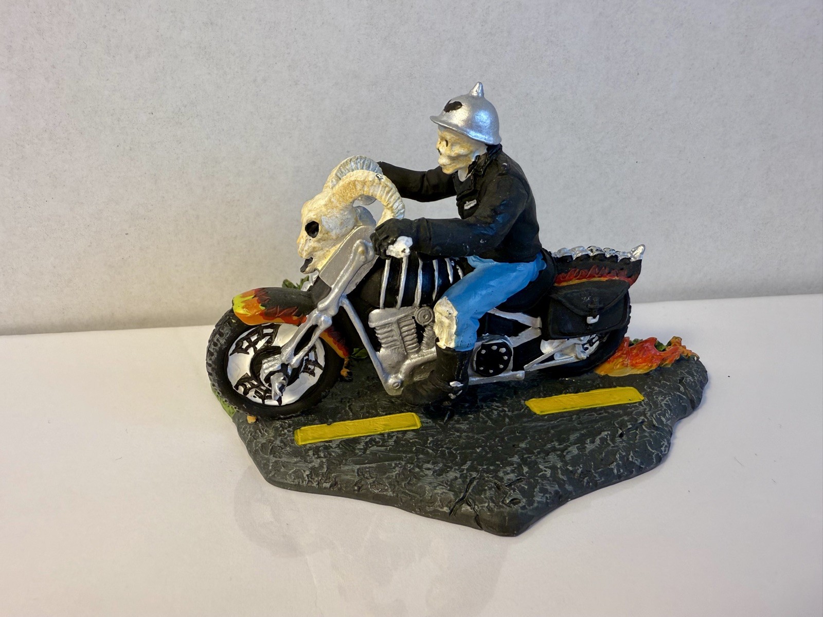 Dept 56 Halloween Village Bone To Be Wild 56.53221 Department 56 Motorcycle 2005