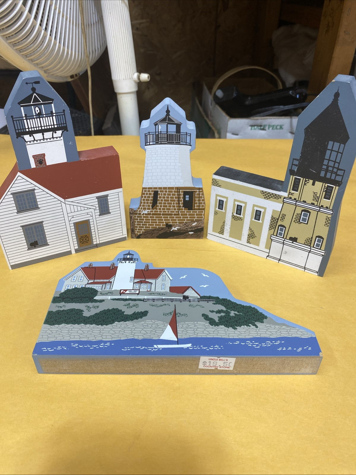 The Cat’s Meow Lot Of 6 Pieces Lighthouse Wooden Shelf Sitter