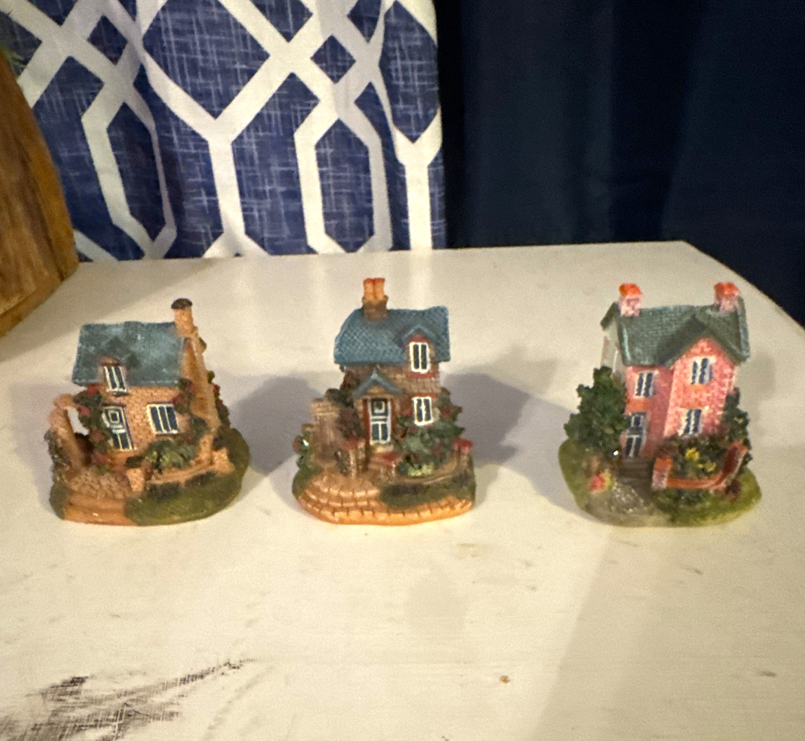 Hand-Painted Resin Miniature Cottage Houses Set of 3 Multicolor Display