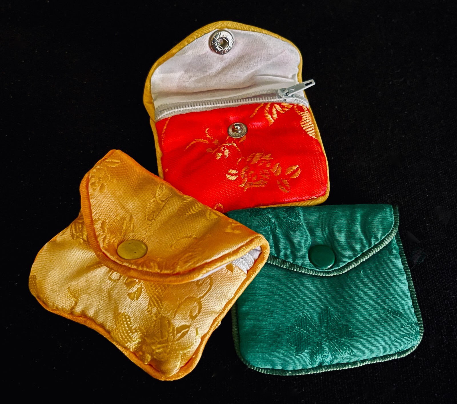 3 Vintage Silk Zip & Snap JEWELRY GIFT BAGS in Gold, Green & Pink 2.5×3 Inches
