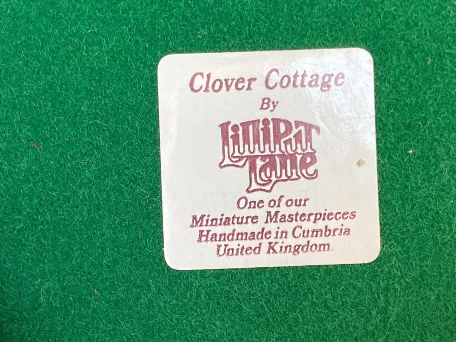 Miniature Masterpiece House Clover Cottage by Lilliput Lane Made in UK
