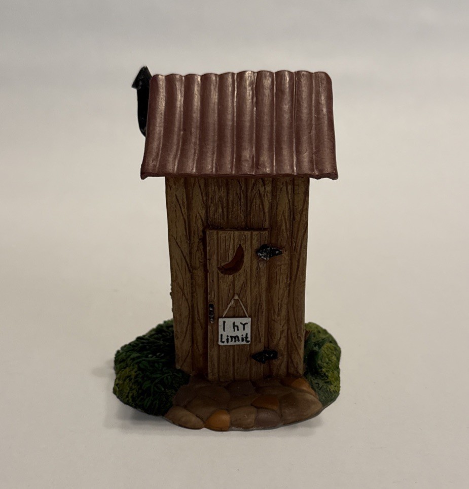 2006 Holiday Time Southern Ranch Collection Outhouse Christmas Village Cowboy