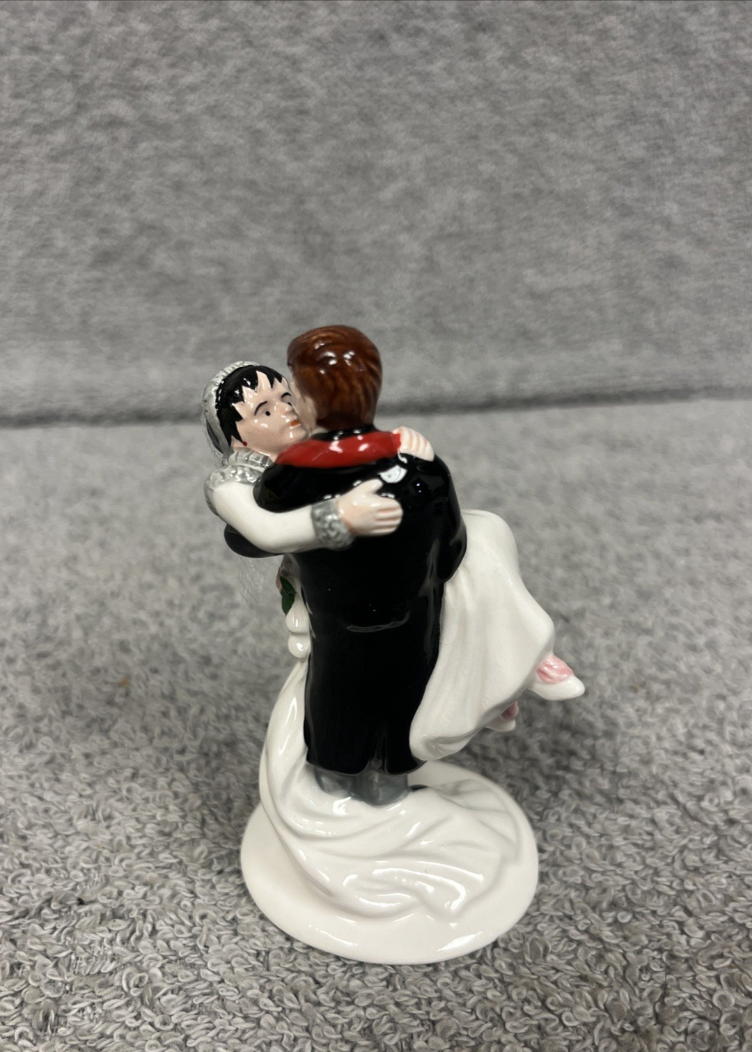 Department 56 Snow Village Just Married w/ Box – 54879, 2005 Retired