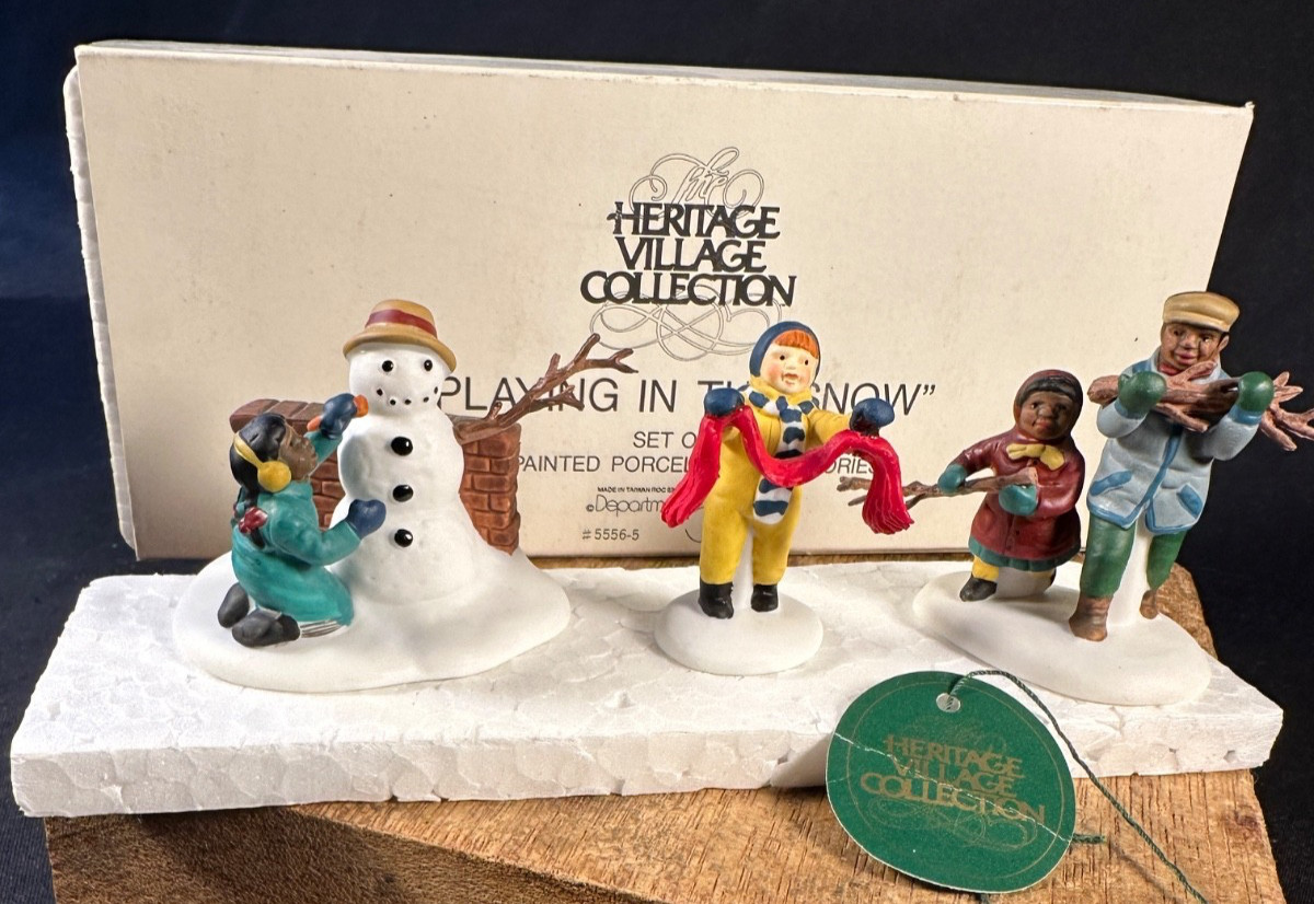 Dept 56 Heritage Village Playing in the Snow #555565 Retired 1993-1996