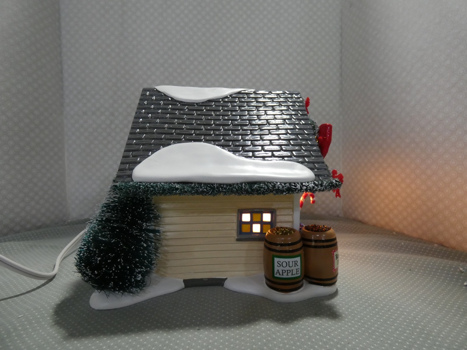 Department 56 “The Sweet Spot” #4030738 – Snow Village