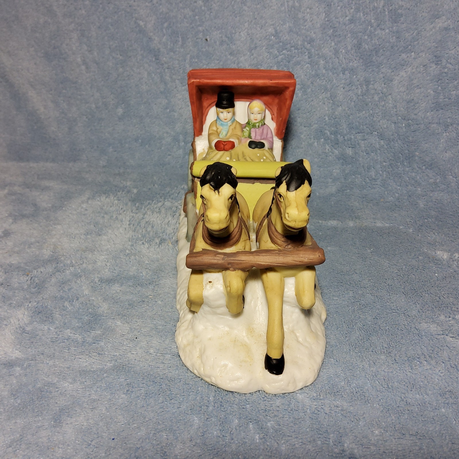 1995 Dickens Collectible 2-Horse Drawn Covered Convertible Carriage Hand Painted