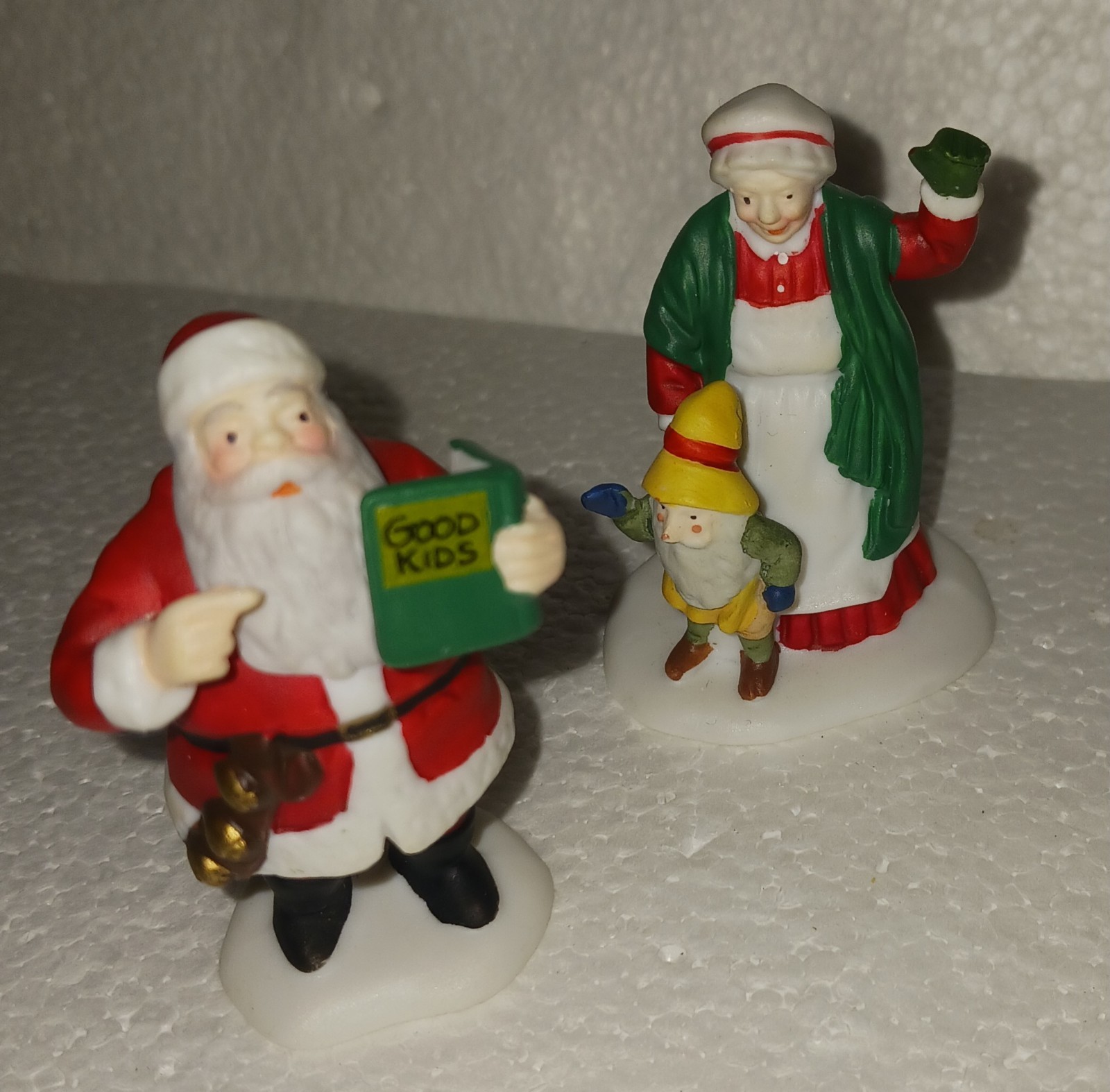 Christmas Lot Heritage Dept. 56 Accessories Yes Virgina, The Family Tree, Plus