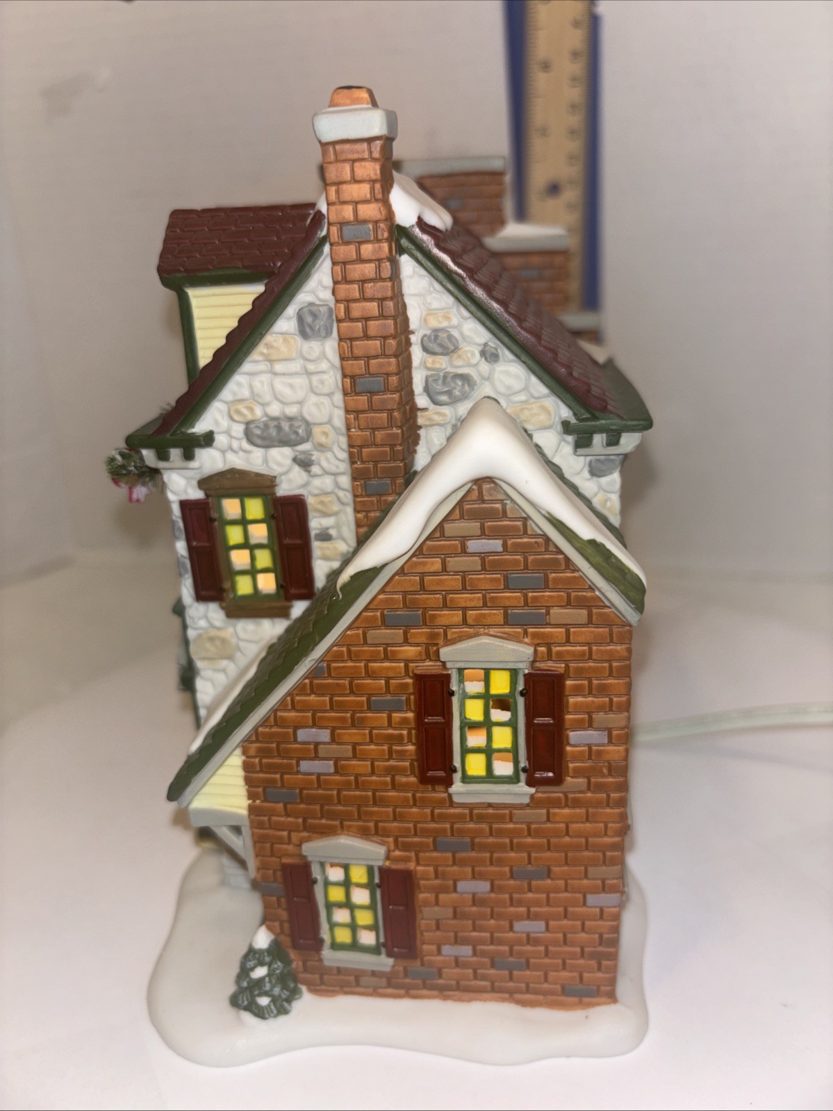 Dept 56 “NCC Traders Pin Shop” 2008 #804011