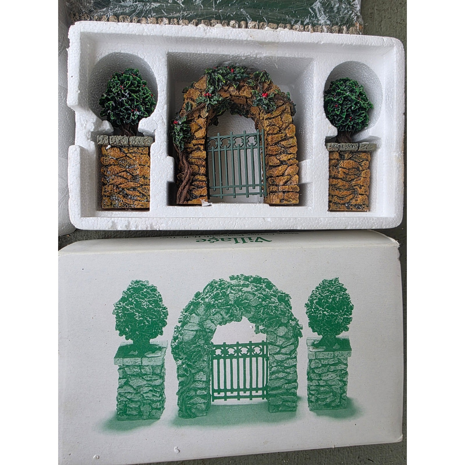 Department 56 Village Accessories Lot Abington Canal Stone Wall Gate Steps Z3