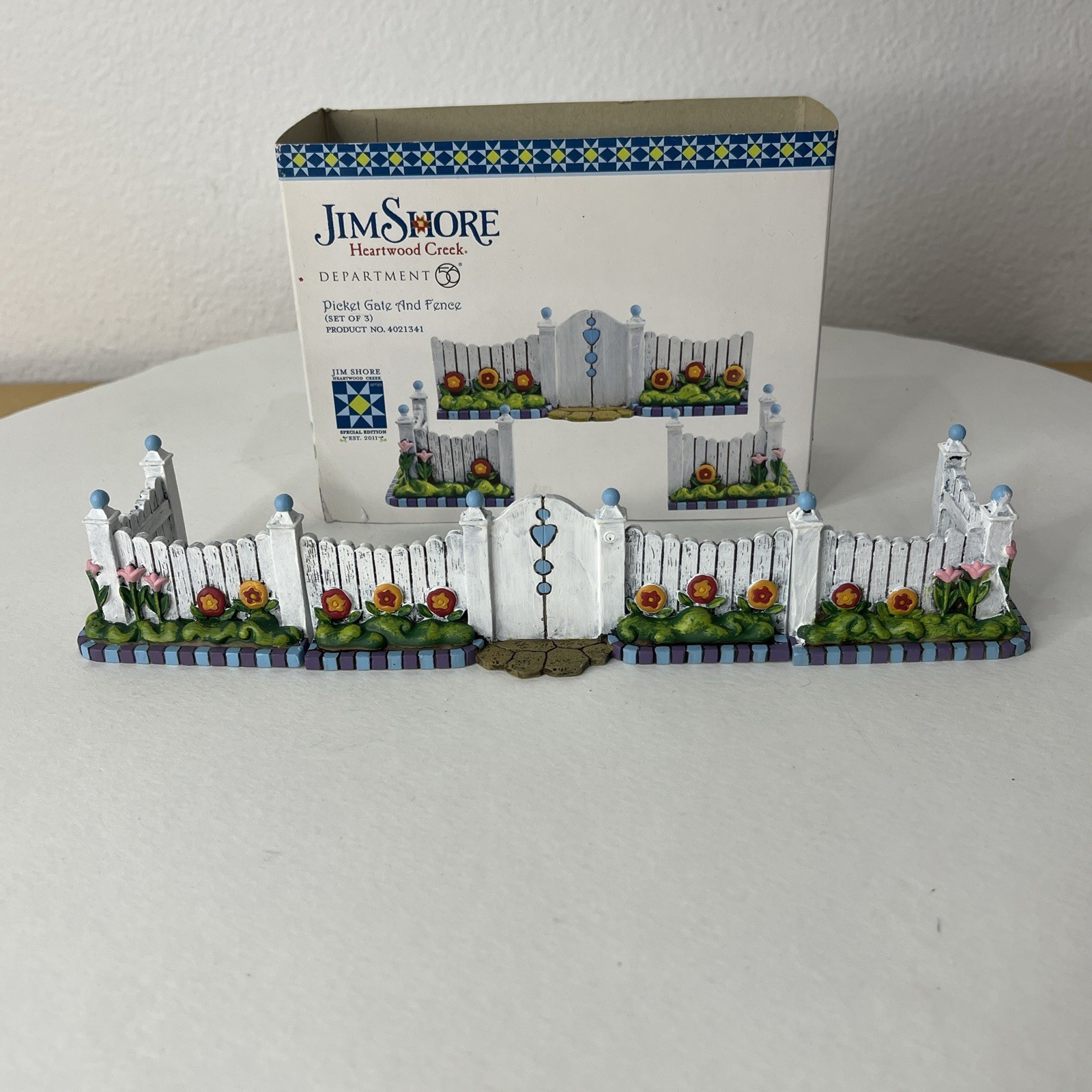 Dept. 56 Jim Shore #4021341 Heartwood Creek Picket Gate and Fence Set of 3 NOS