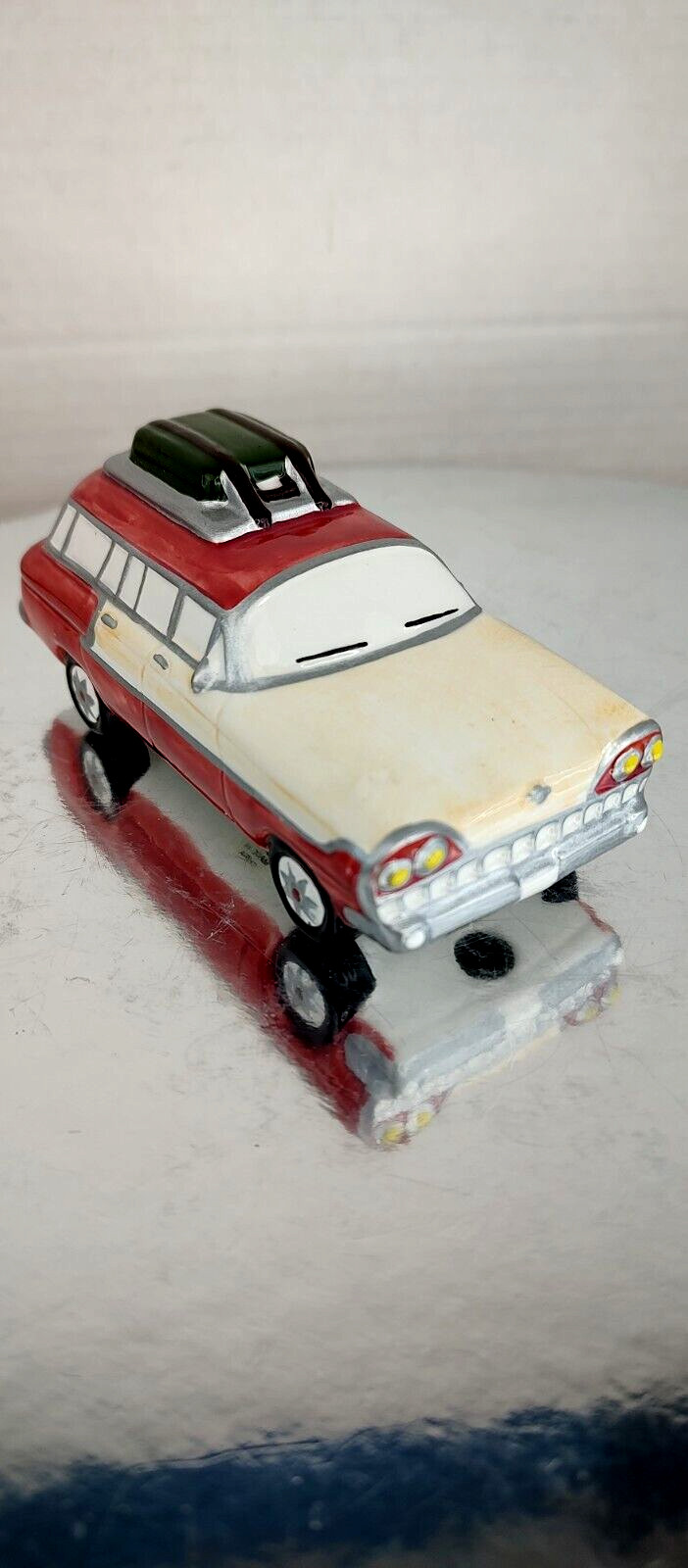 Sept 56 Snow Village #5457-7 Hand Painted Retired Classic Car Station Wagon NOS