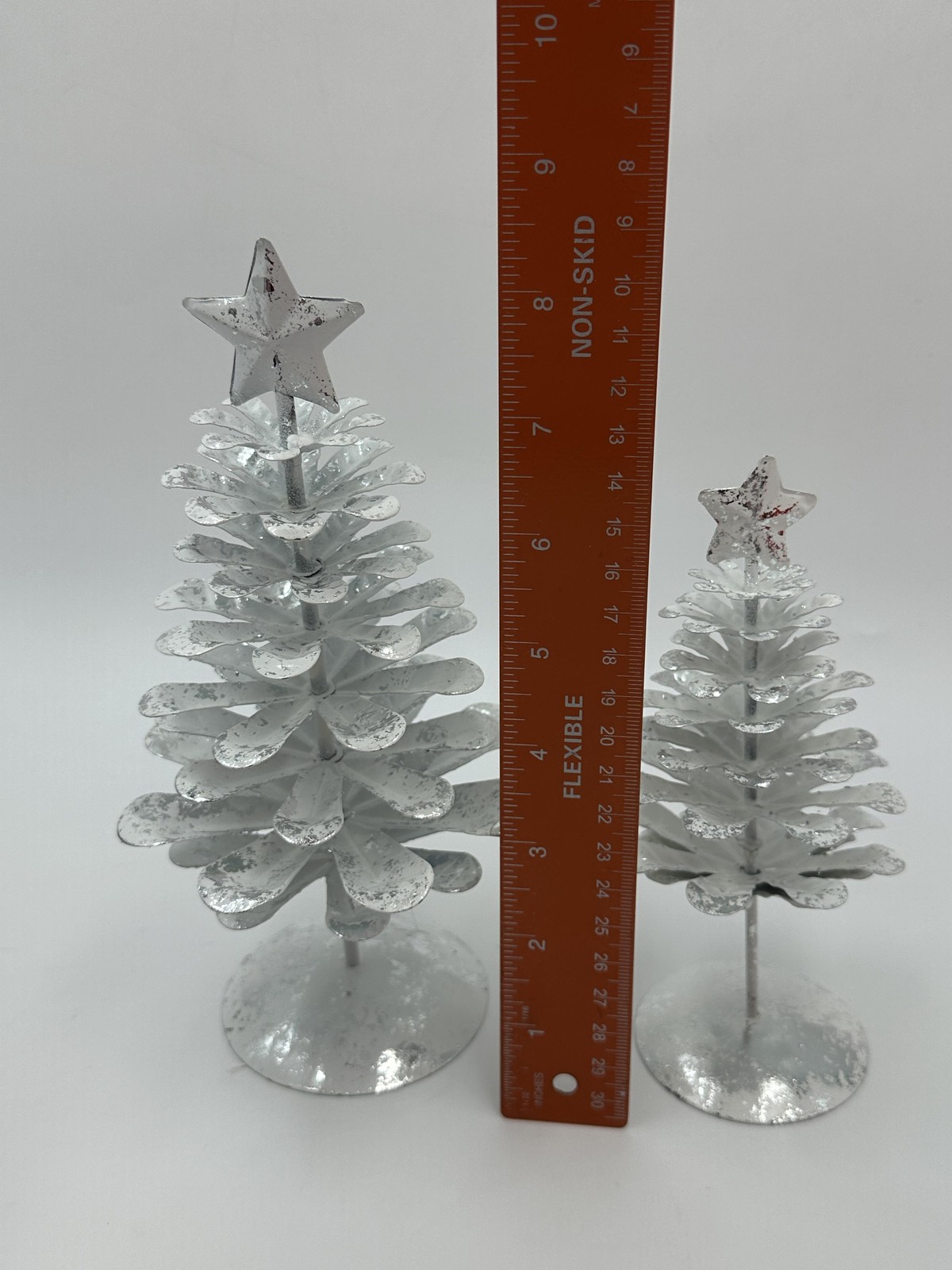 Dept 56 Village Accessories Silver Pines Tin Trees Set Of 2 With Box #4030898