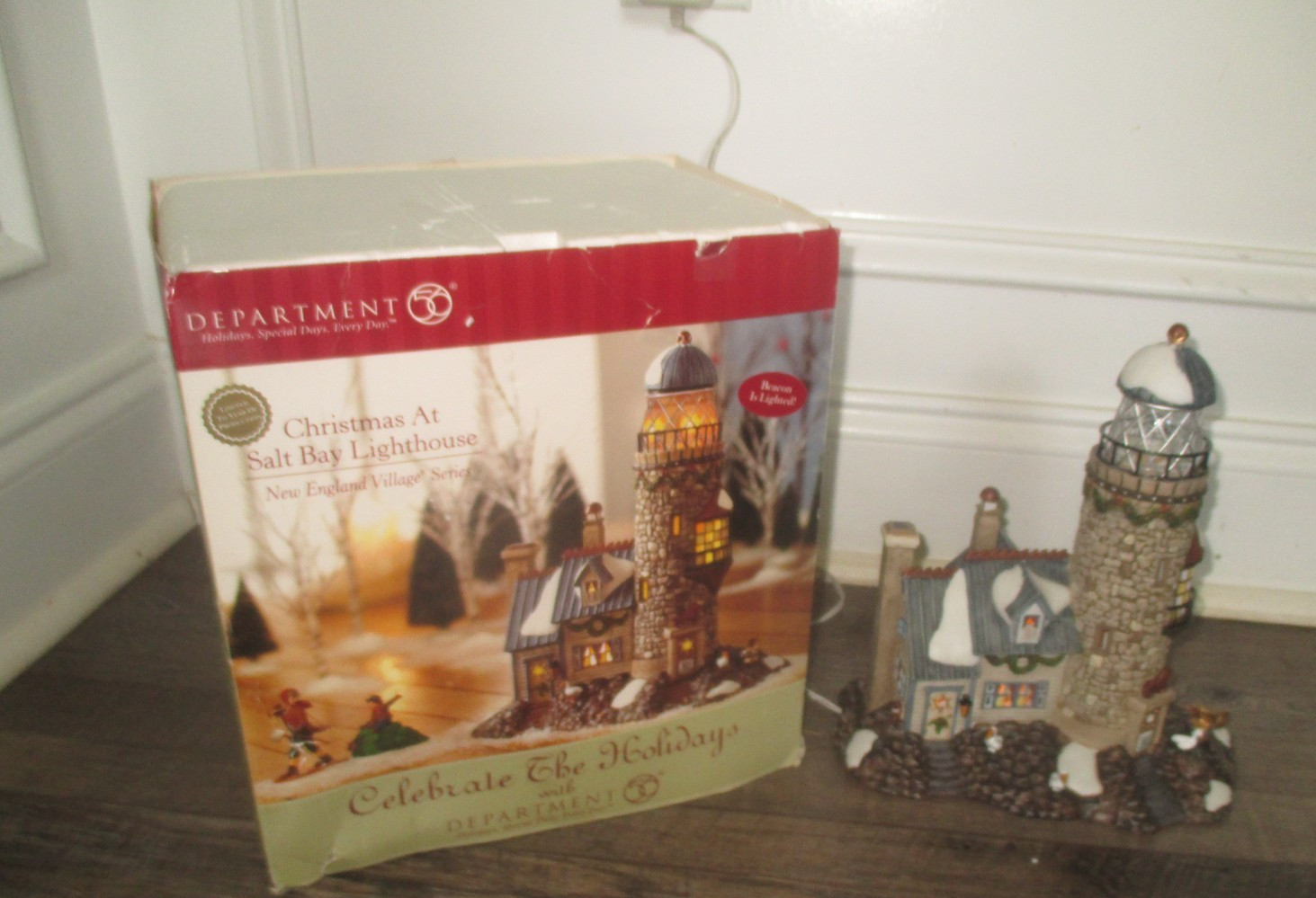 Dept 56 Christmas At Salt Bay Lighthouse New England 57007 Tested Working Boxed