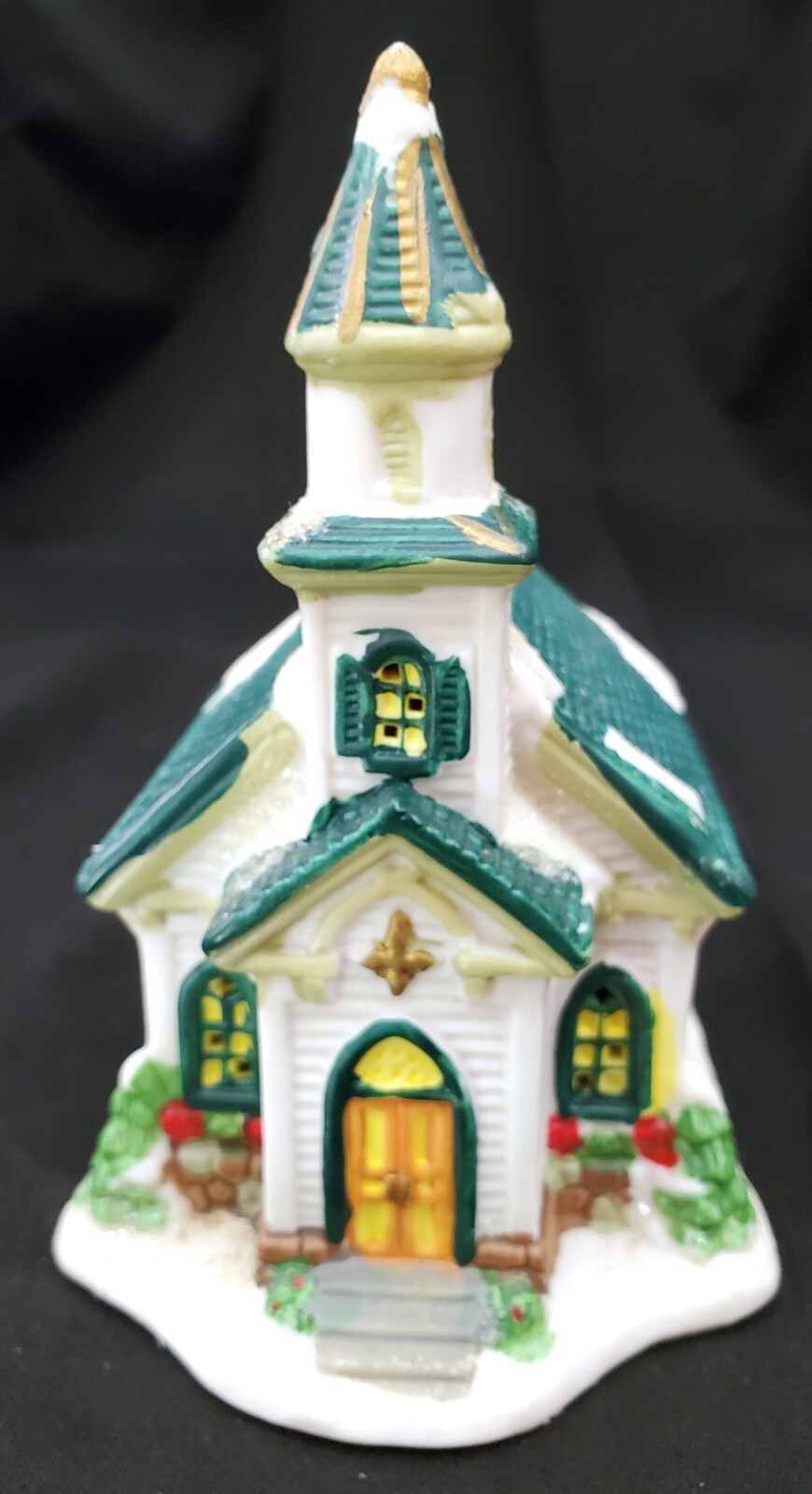 Cobblestone Corners CHURCH Small Christmas Village chapel building 5-3/8″hi
