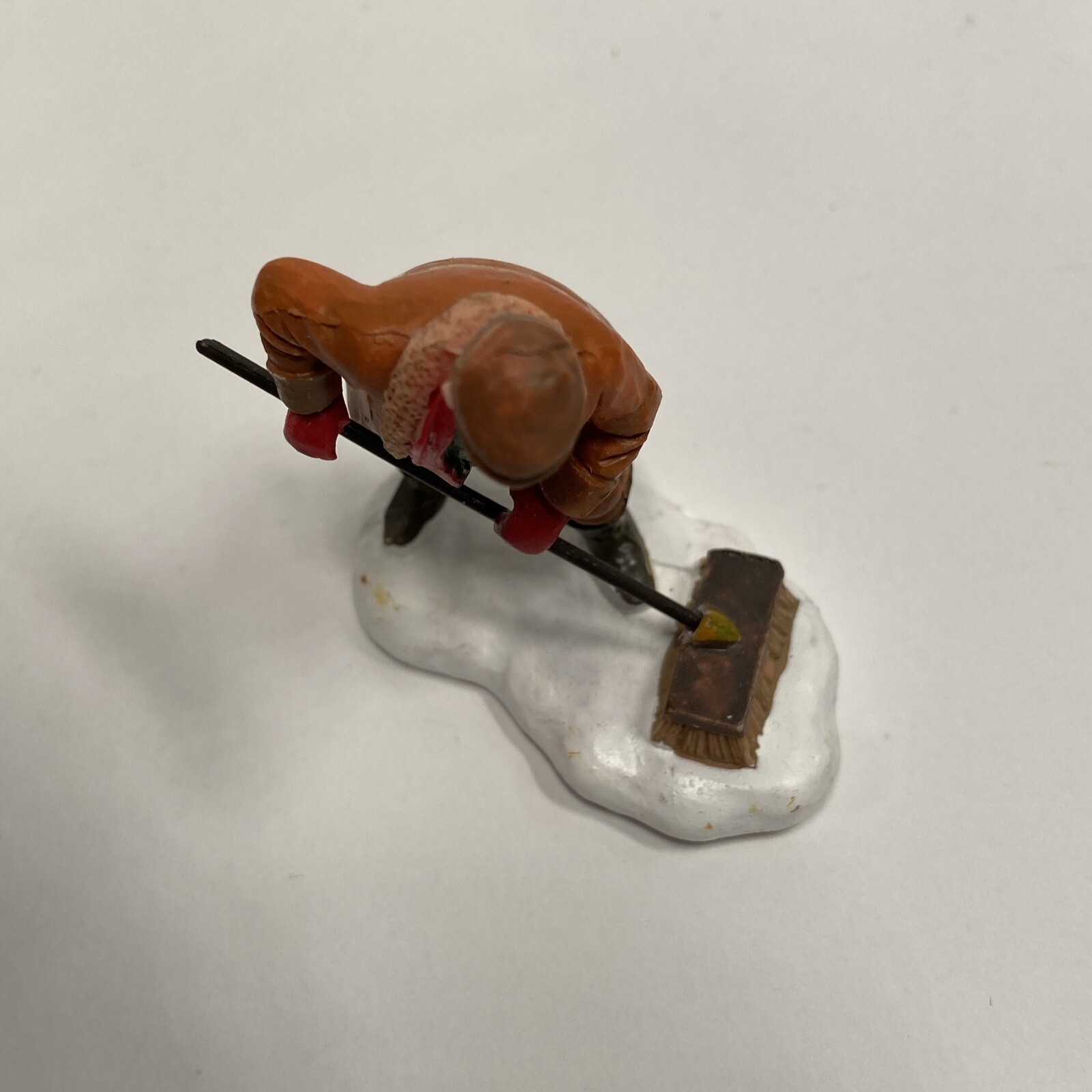 Lemax Christmas Village Man Figurine Brushing Sweeping Sidewalk Snow
