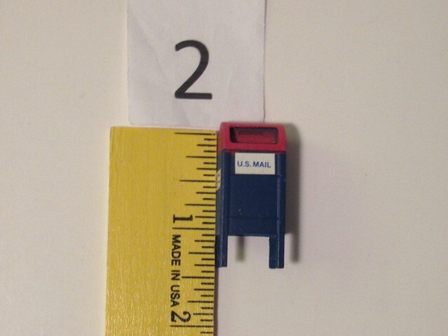 LOT/4 DEPT 56 Snow Village 1 Bule/Red Lge & 2 Sm MAIL BOX ~1 Fire Hydrant-NEW