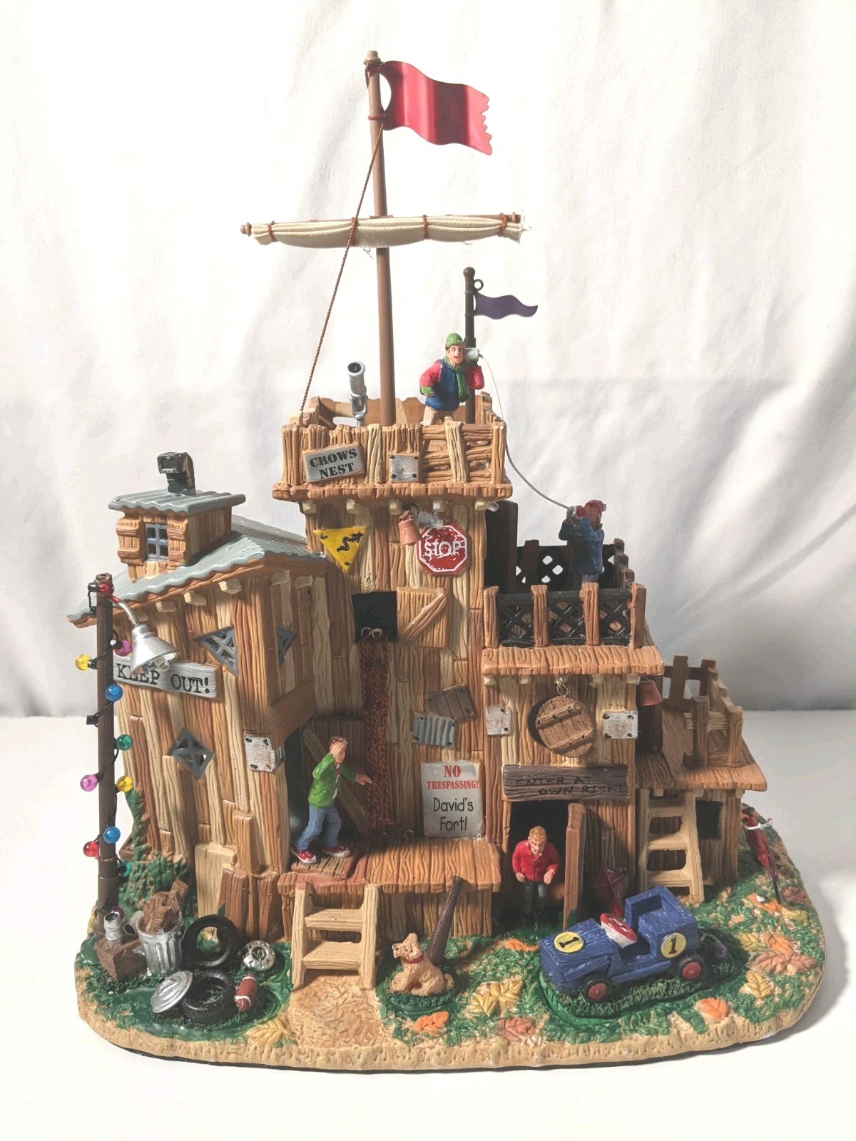 2010 LEMAX Signature Collection Christmas Holiday Village David’s Fort #04218