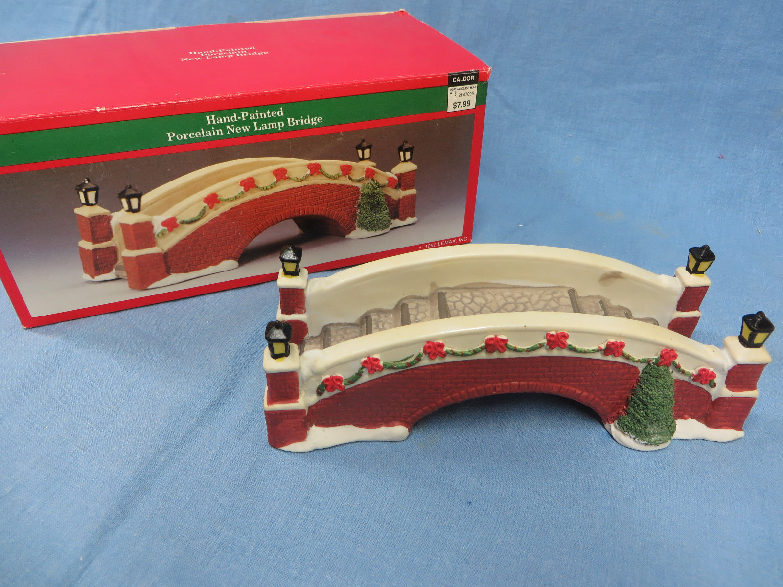 Lemax 1992 Procelain New Lamp Bridge Accessory 13033