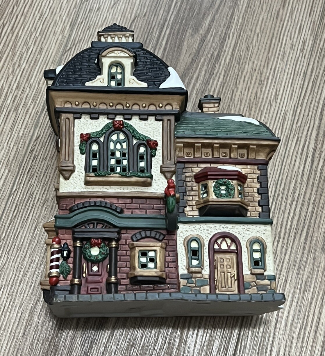 O’Well 1998 Limited Edition Christmas Village House Holiday Collectible Decor